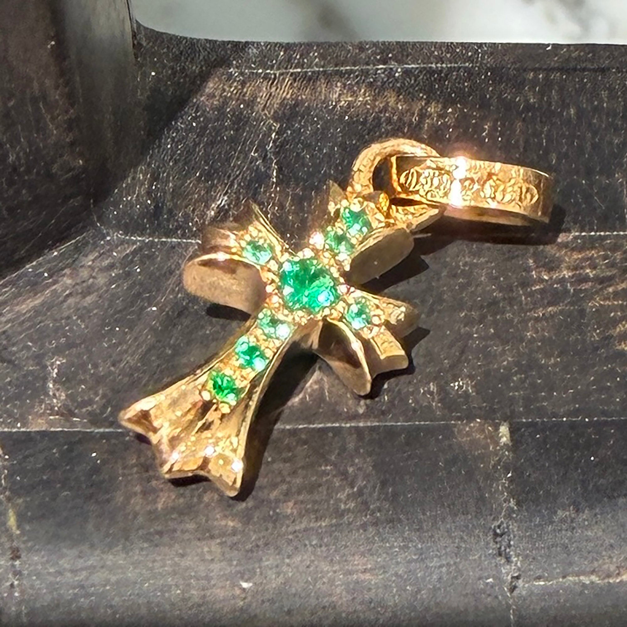CHROME HEARTS 22K Baby Fat Cross Pave Emerald Pendant Top クロムハーツ 22K ベビーファット クロス パヴェ エメラルド ペンダントトップ
