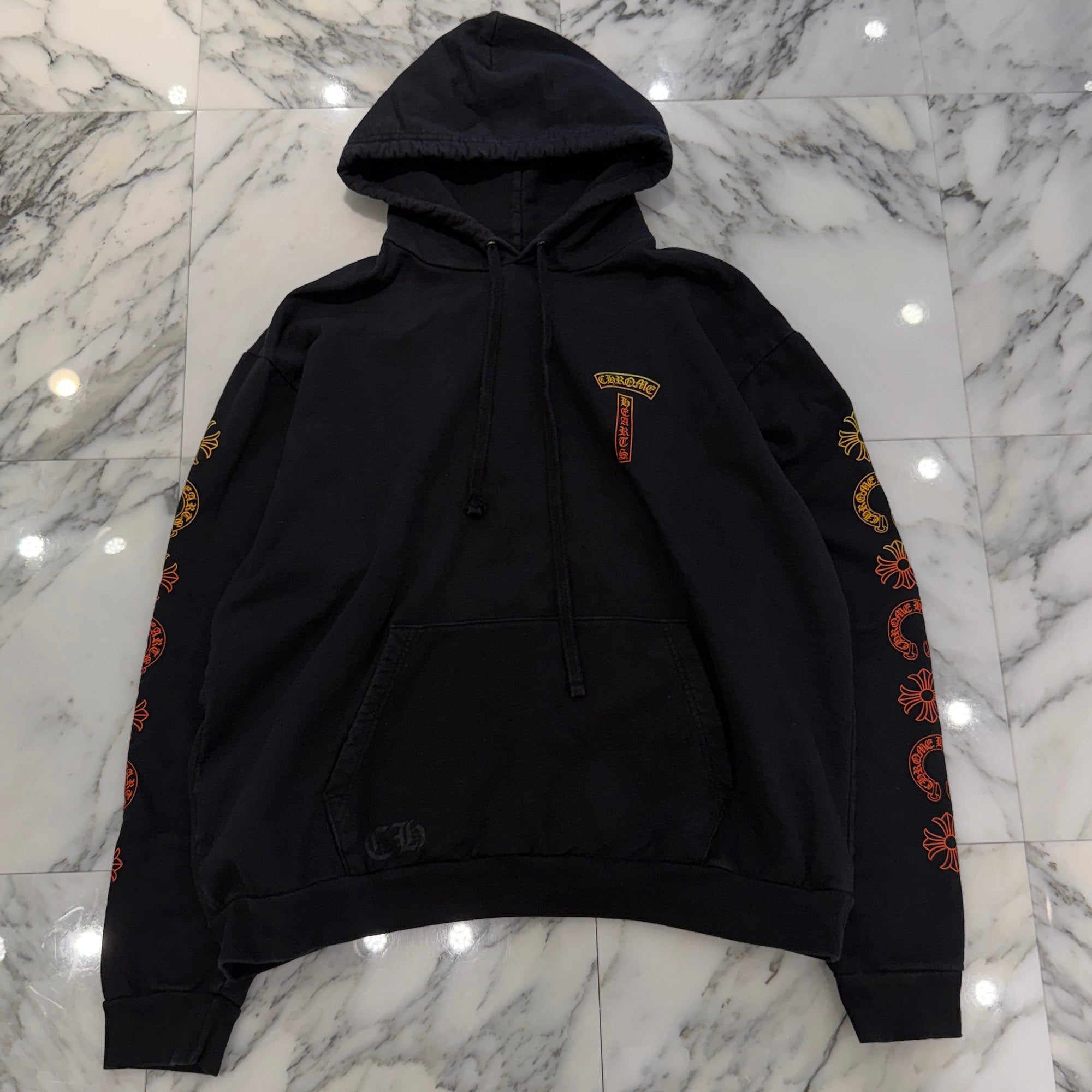 CHROME HEARTS Gradient Vertical Logo Print Pullover Hoodie Size XL クロムハーツ グラデーション ヴァーティカルロゴ プリント プルオーバー フーディー サイズXL