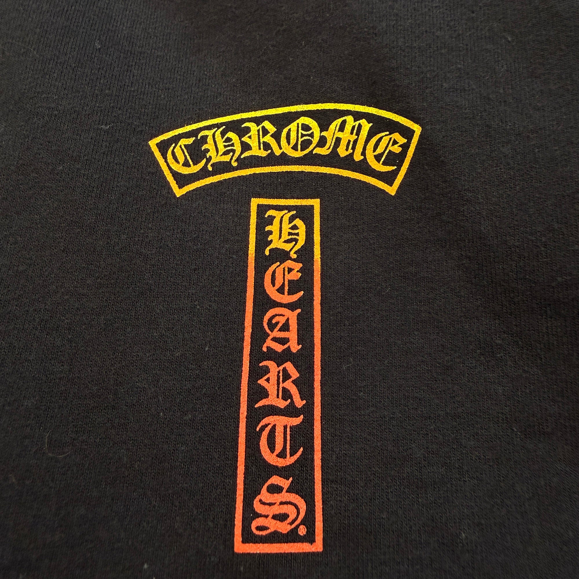 CHROME HEARTS Gradient Vertical Logo Print Pullover Hoodie Size XL クロムハーツ グラデーション ヴァーティカルロゴ プリント プルオーバー フーディー サイズXL