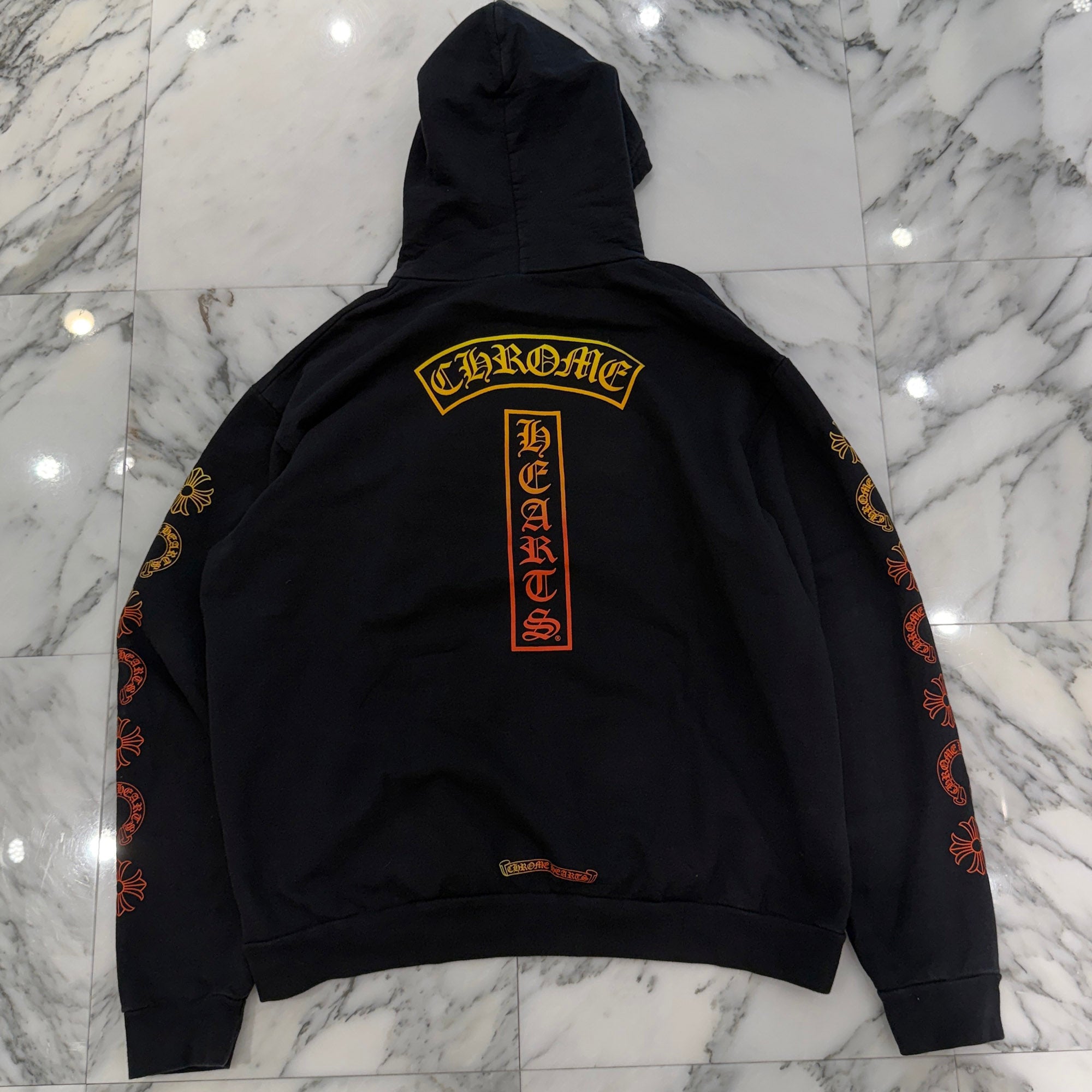 CHROME HEARTS Gradient Vertical Logo Print Pullover Hoodie Size XL クロムハーツ グラデーション ヴァーティカルロゴ プリント プルオーバー フーディー サイズXL