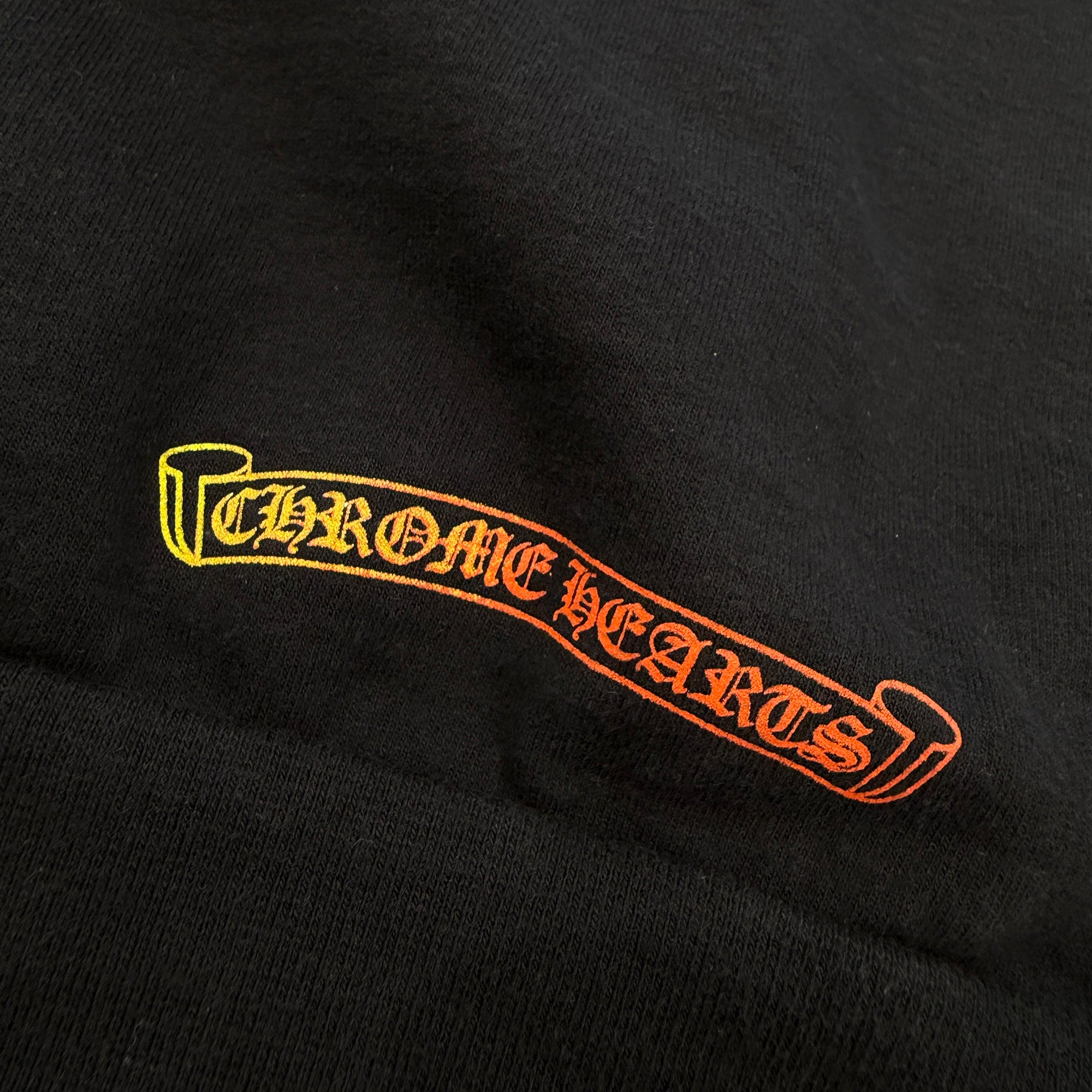 CHROME HEARTS Gradient Vertical Logo Print Pullover Hoodie Size XL クロムハーツ グラデーション ヴァーティカルロゴ プリント プルオーバー フーディー サイズXL