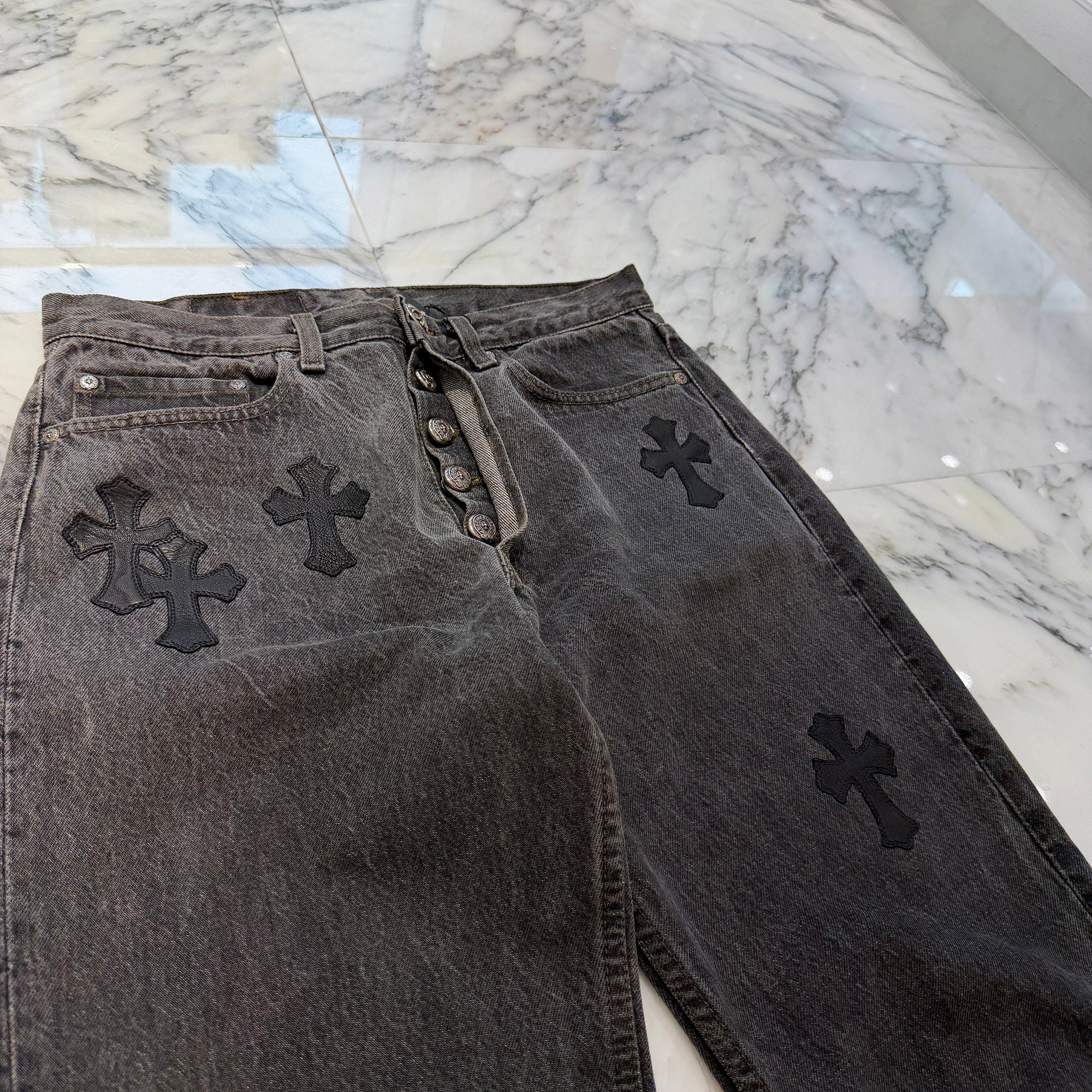 CHROME HEARTS × Levi's 501 VNTG Leather Cross Patch Denim Pants Size 31 クロムハーツ × リーバイス 501 ヴィンテージ レザークロスパッチ デニムパンツ サイズ31