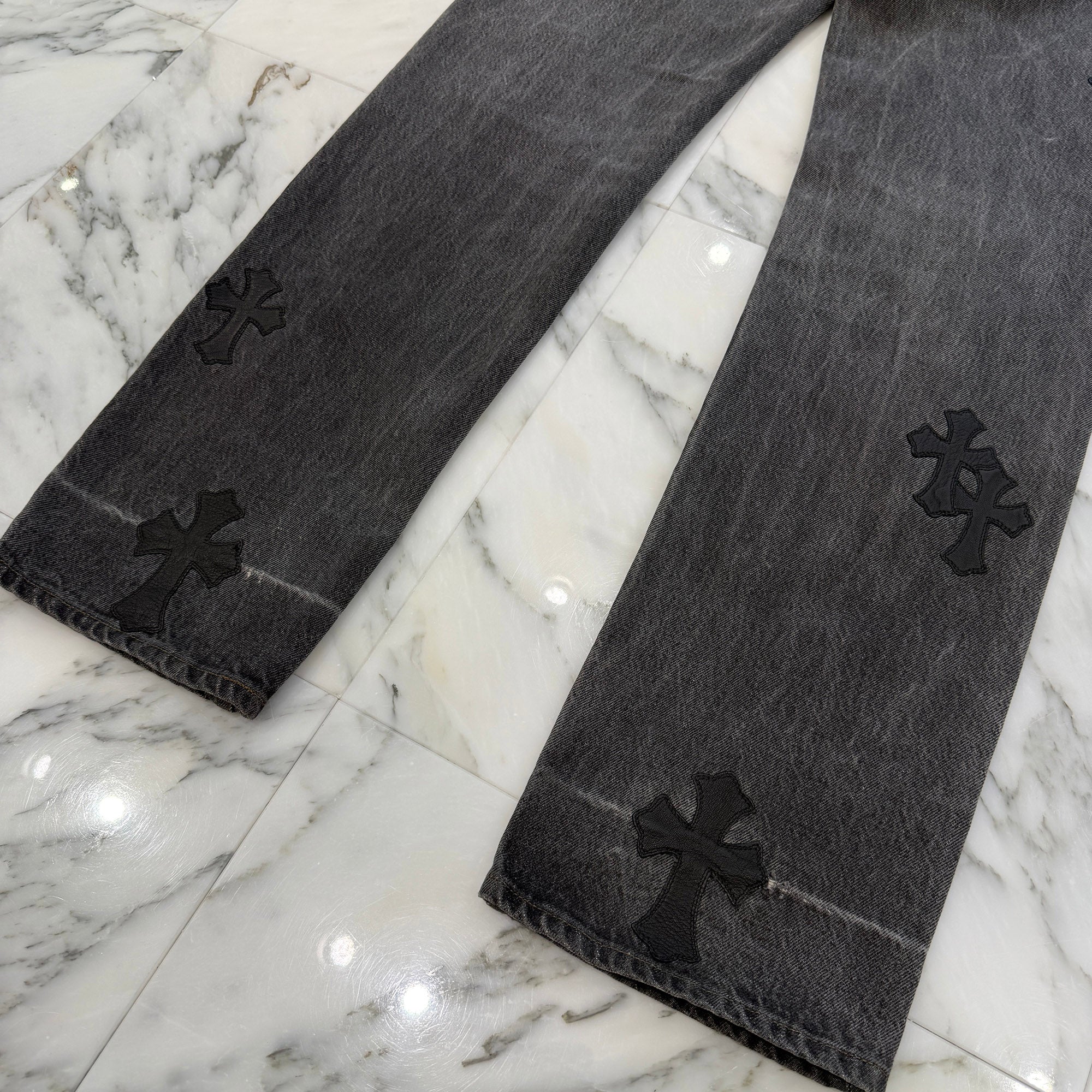 CHROME HEARTS × Levi's 501 VNTG Leather Cross Patch Denim Pants Size 31 クロムハーツ × リーバイス 501 ヴィンテージ レザークロスパッチ デニムパンツ サイズ31