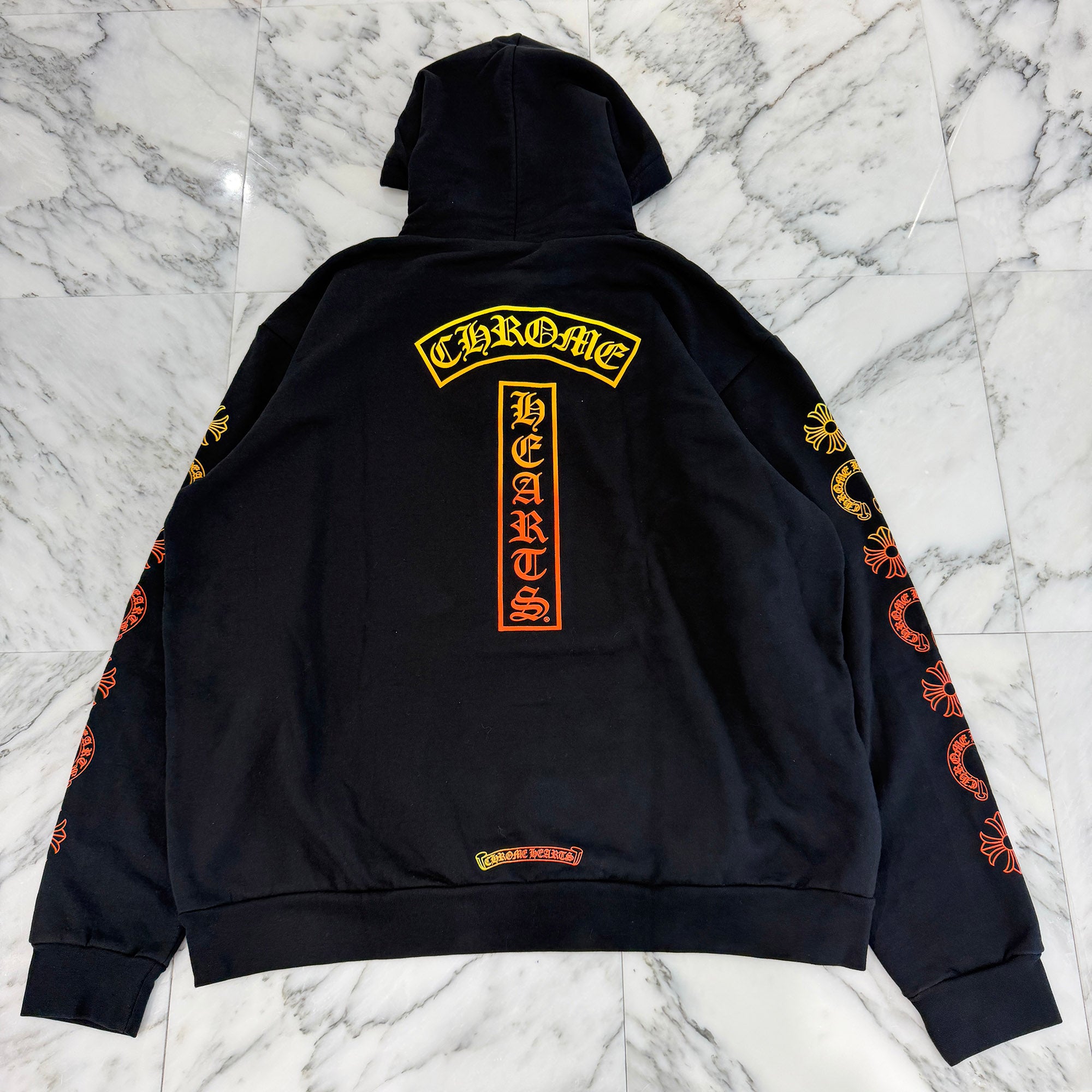 CHROME HEARTS Gradient Vertical Logo Print Pullover Hoodie Size XL クロムハーツ グラデーション ヴァーティカルロゴ プリント プルオーバー フーディー サイズXL