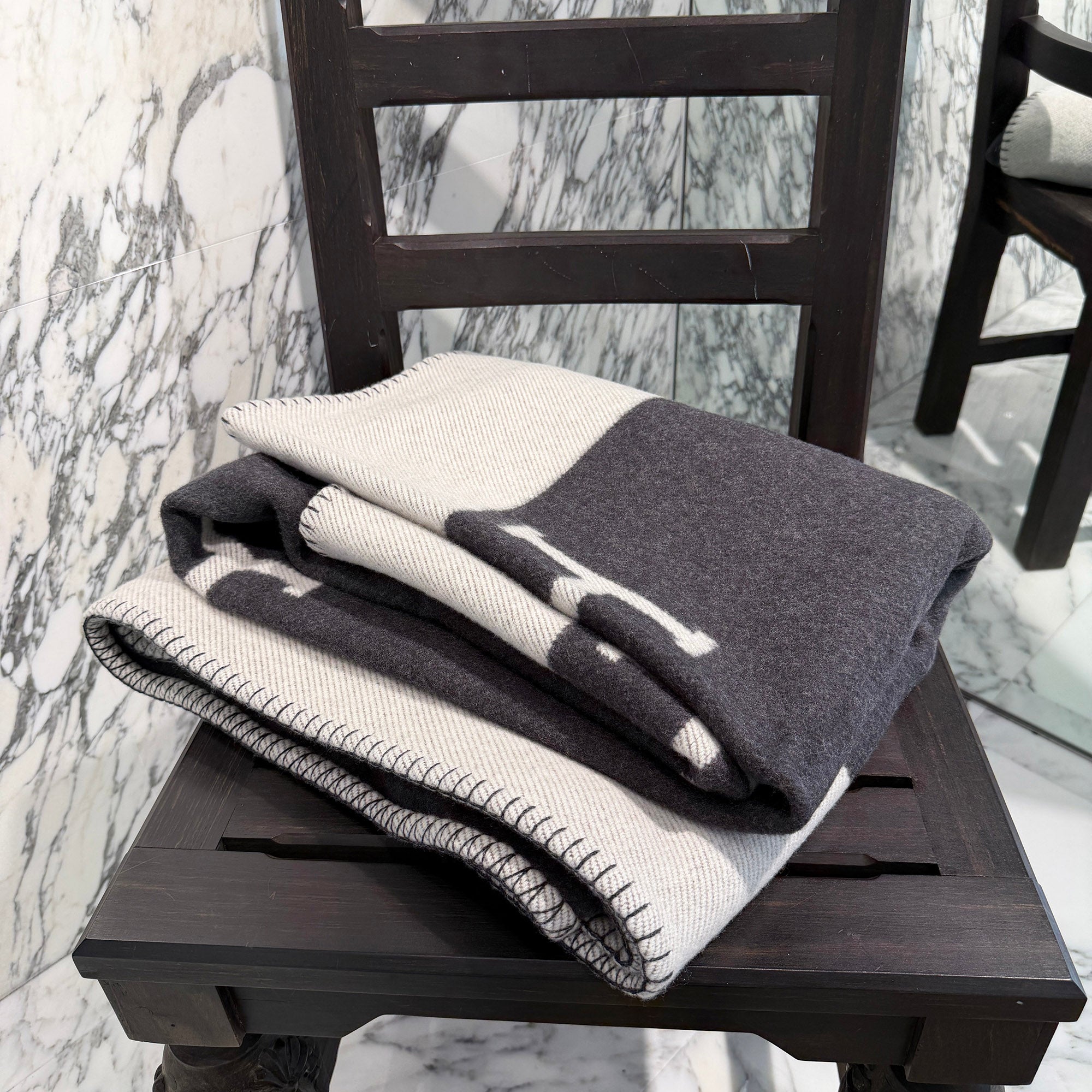 HERMES Plaid Avalon III Throw blanket H102665M エルメス プレード