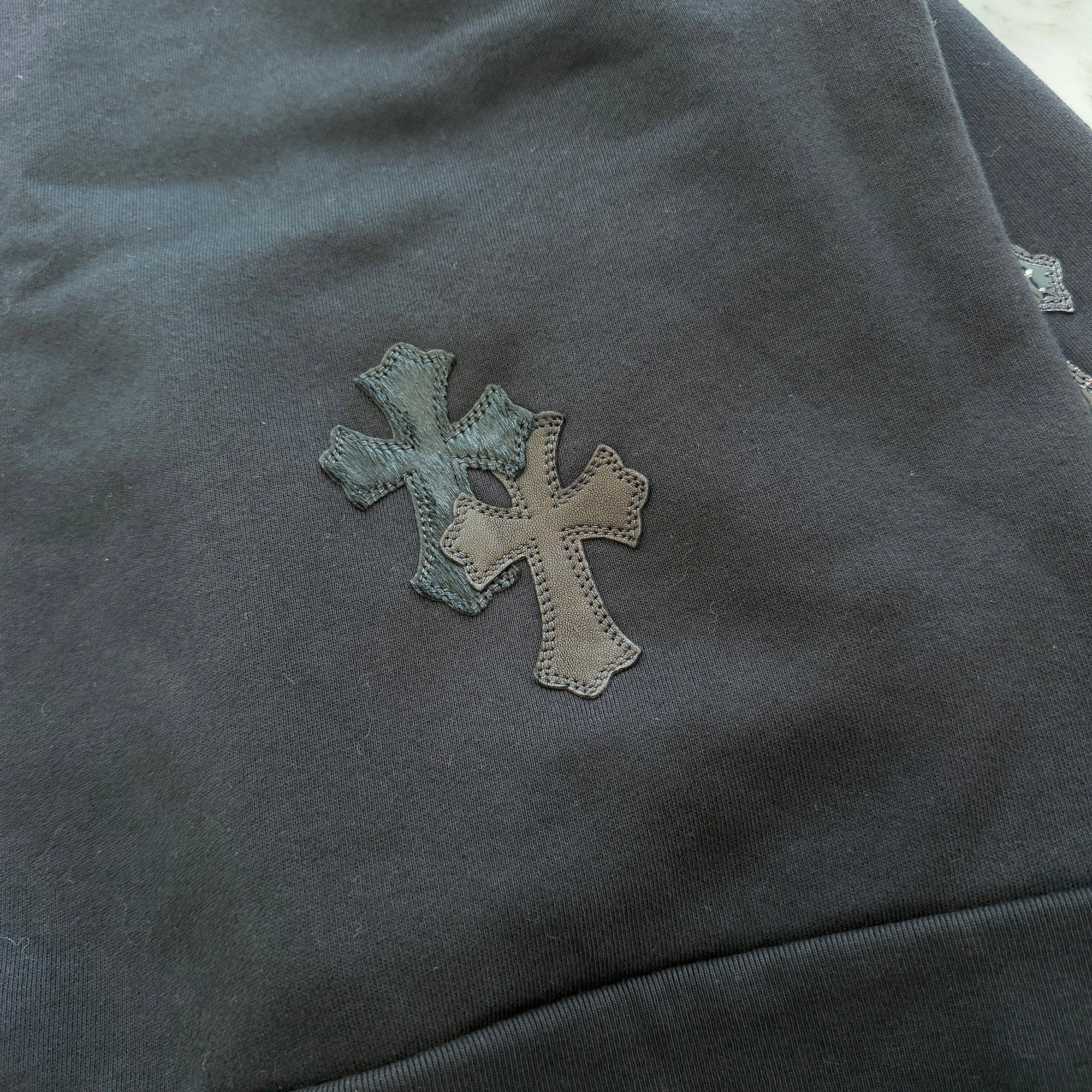 CHROME HEARTS Y NOT Multi Leather Cross Patch Sweatshirt Size M クロムハーツ ワイノット マルチレザークロスパッチ スウェットシャツ サイズM