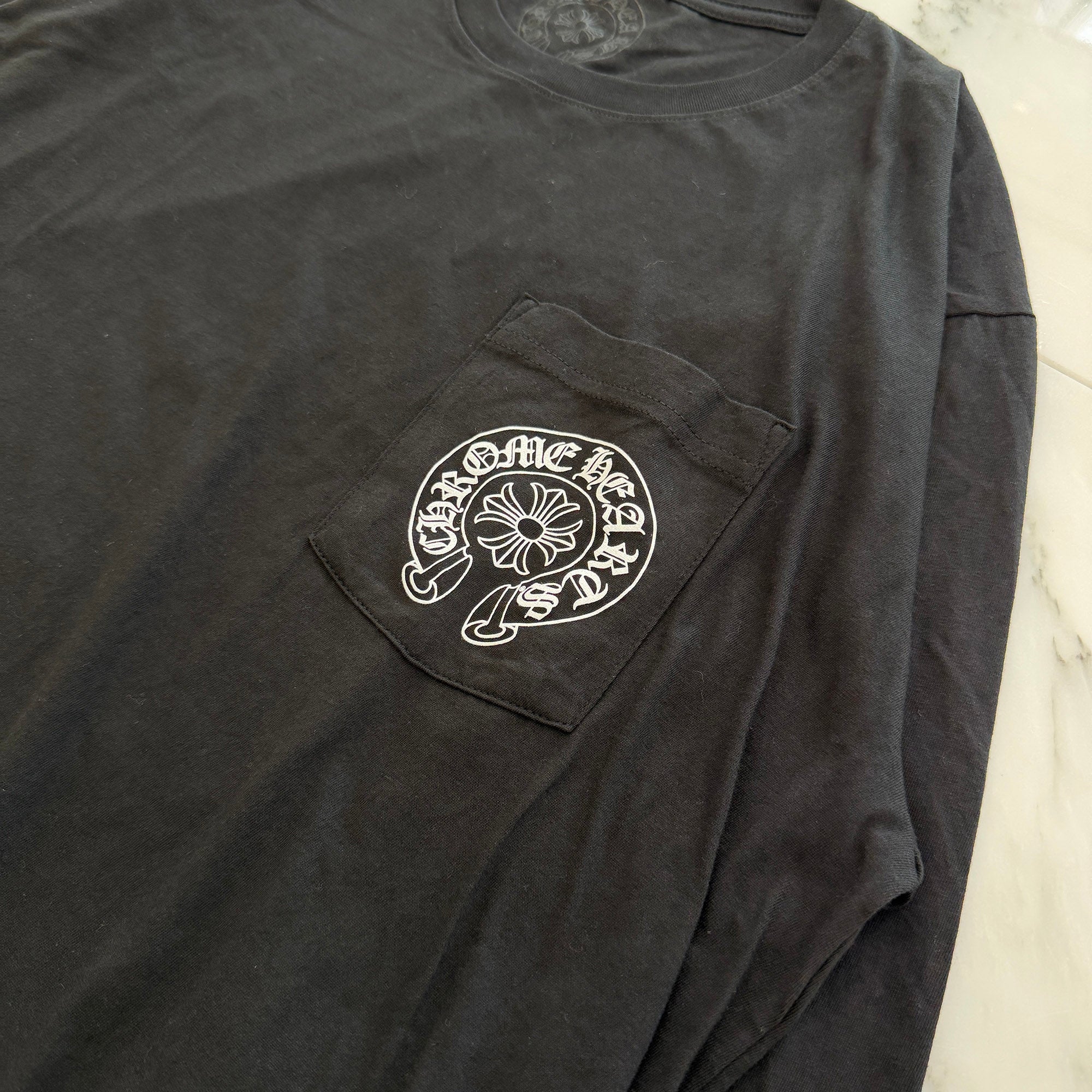 CHROME HEARTS Hong Kong Limited Floral Cross Horseshoe Long Sleeve Tee Size XL クロムハーツ 香港限定 フローラルクロス ホースシュー ロングスリーブTシャツ サイズXL