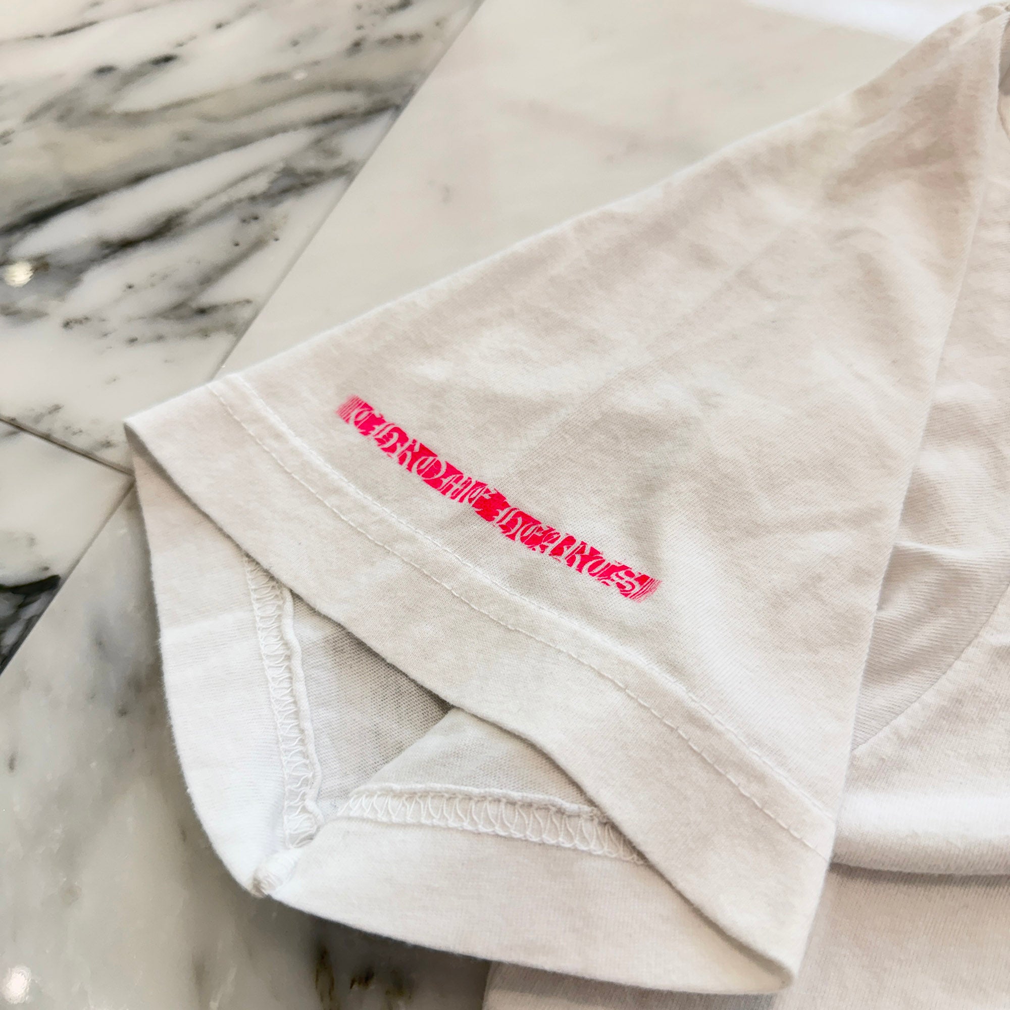 CHROME HEARTS Pink Made In Hollywood Vertical Logo Tee Size L クロムハーツ ピンク メイドインハリウッド ヴァーティカルロゴ Tシャツ サイズL