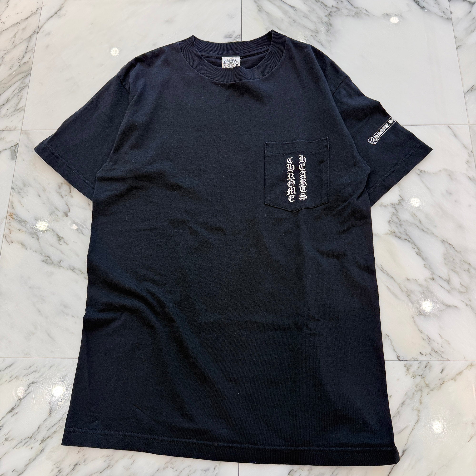 CHROME HEARTS Back Scroll Label Vertical Logo Tee Size M クロムハーツ バックスクロールラベル ヴァーティカルロゴTシャツ サイズM