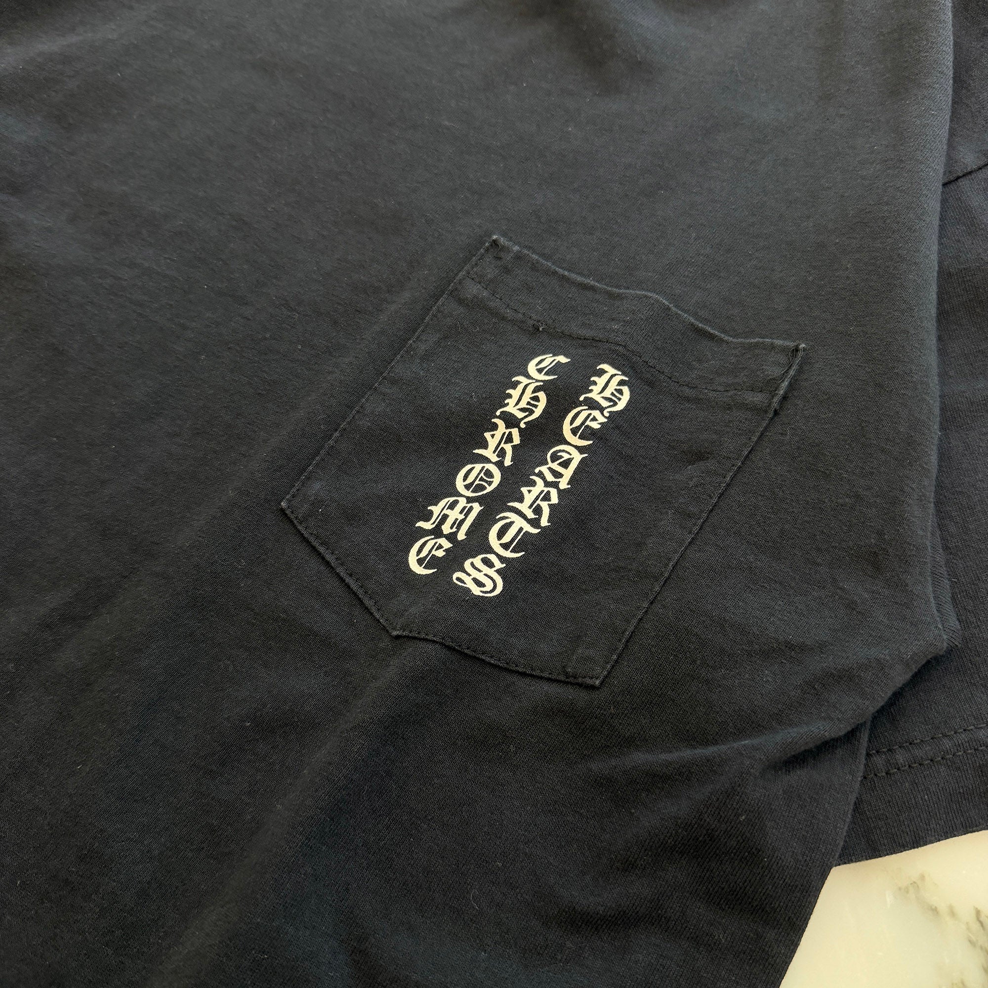 CHROME HEARTS Back Scroll Label Vertical Logo Tee Size M クロムハーツ バックスクロールラベル ヴァーティカルロゴTシャツ サイズM