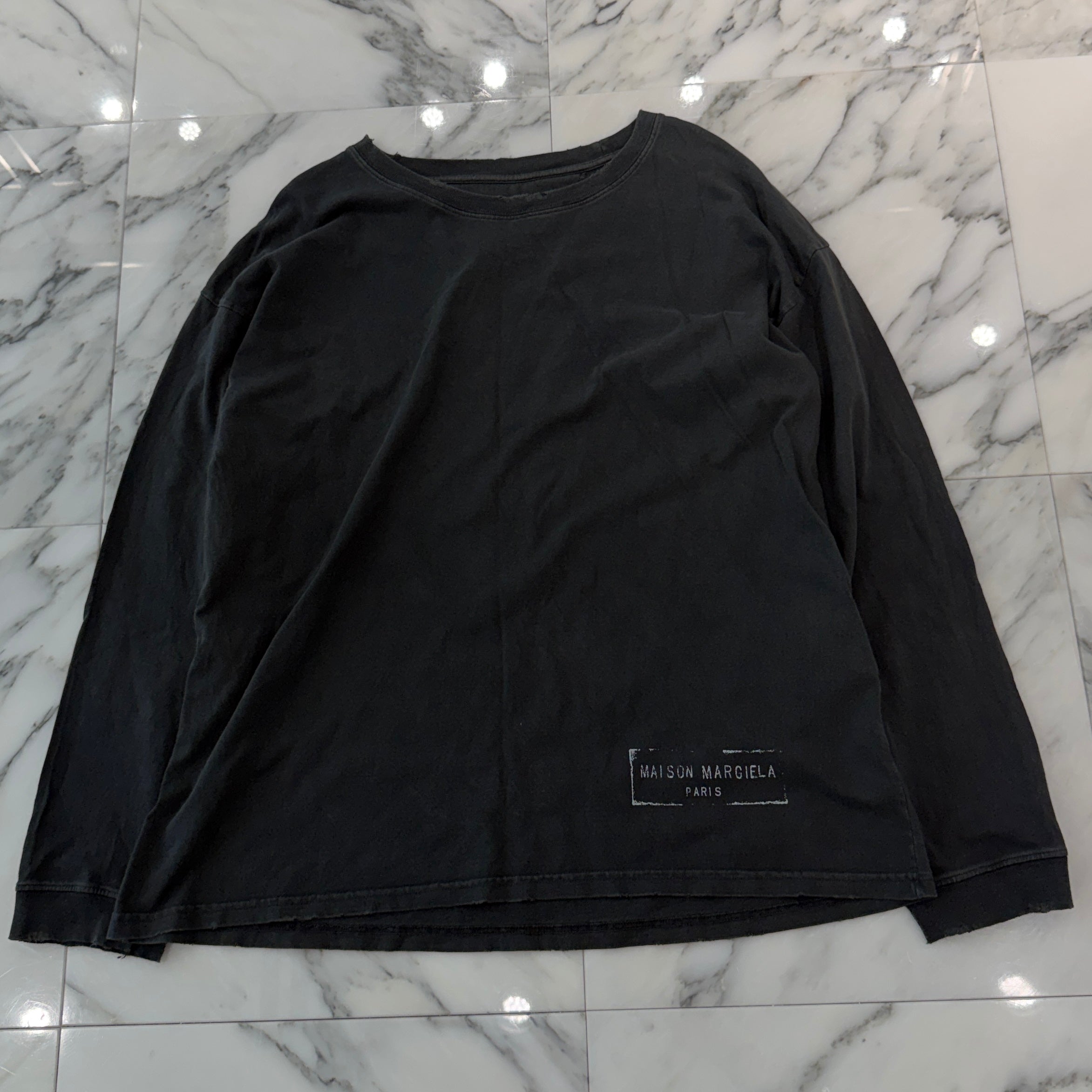 Maison Margiela 2025SS Stamp Logo Distressed Finish Long Sleeve Tee S51GC0535 S24567 Size L メゾンマルジェラ スタンプロゴ ダメージ加工 ロングスリーブTシャツ サイズL