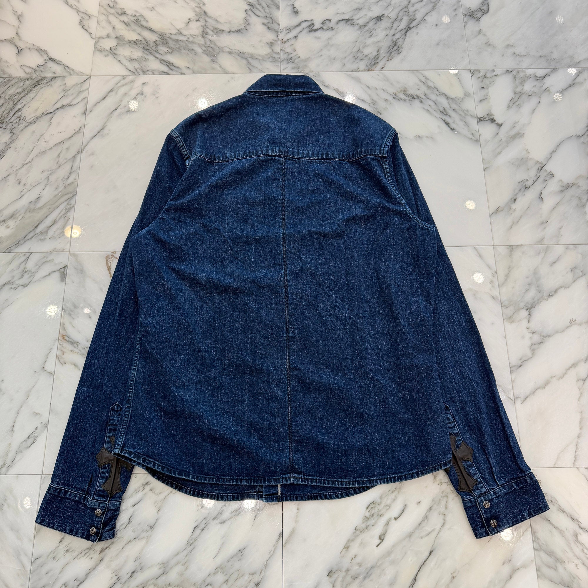 CHROME HEARTS Y NOT Loose Ends Leather Cross Patch Denim Shirt Size XL クロムハーツ ワイノット ルーズエンド レザークロスパッチ デニムシャツ サイズXL