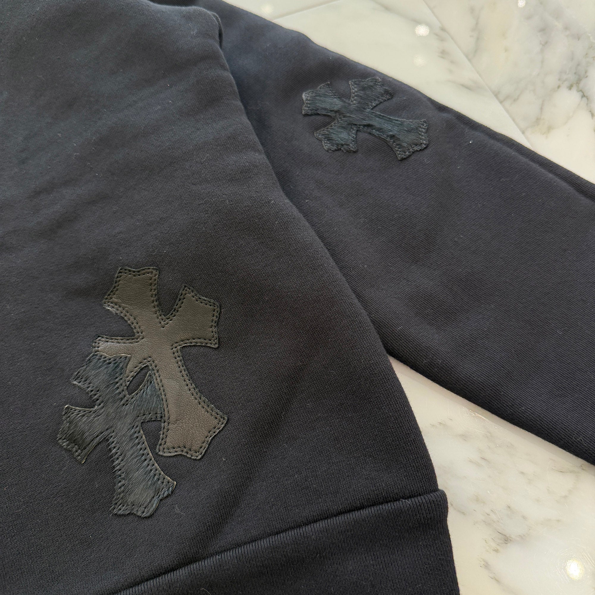 CHROME HEARTS Y NOT Multi Leather Cross Patch Half Zip Sweatshirt Size S クロムハーツ ワイノット マルチレザークロスパッチ ハーフジップ スウェットシャツ サイズS