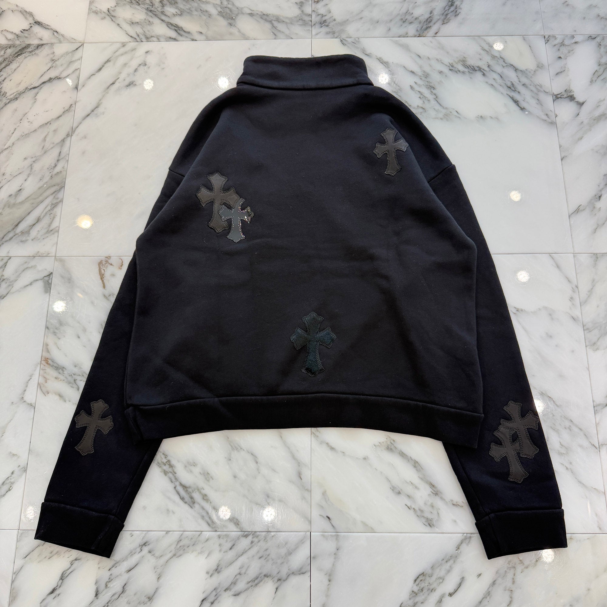 CHROME HEARTS Y NOT Multi Leather Cross Patch Half Zip Sweatshirt Size S クロムハーツ ワイノット マルチレザークロスパッチ ハーフジップ スウェットシャツ サイズS