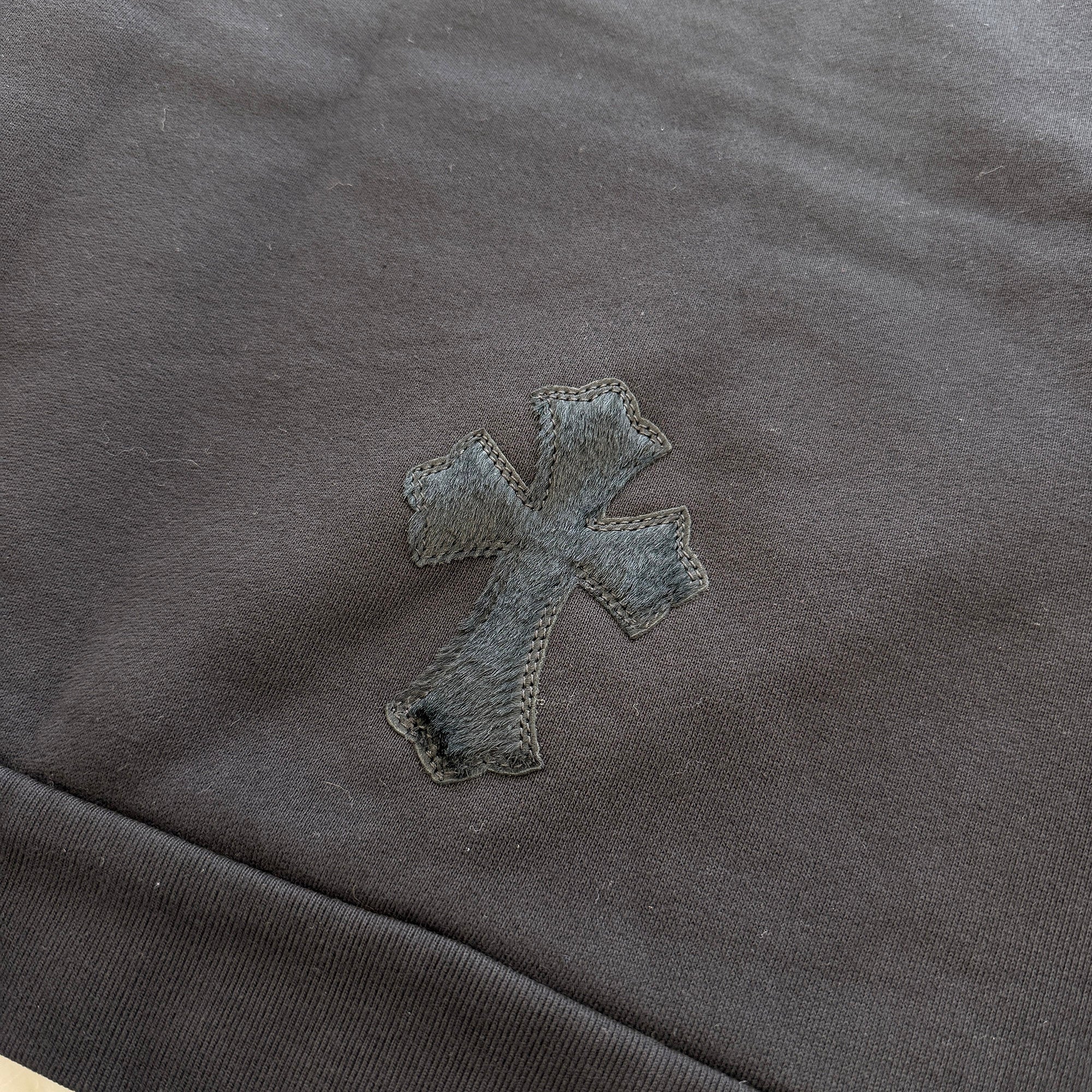 CHROME HEARTS Y NOT Multi Leather Cross Patch Half Zip Sweatshirt Size S クロムハーツ ワイノット マルチレザークロスパッチ ハーフジップ スウェットシャツ サイズS