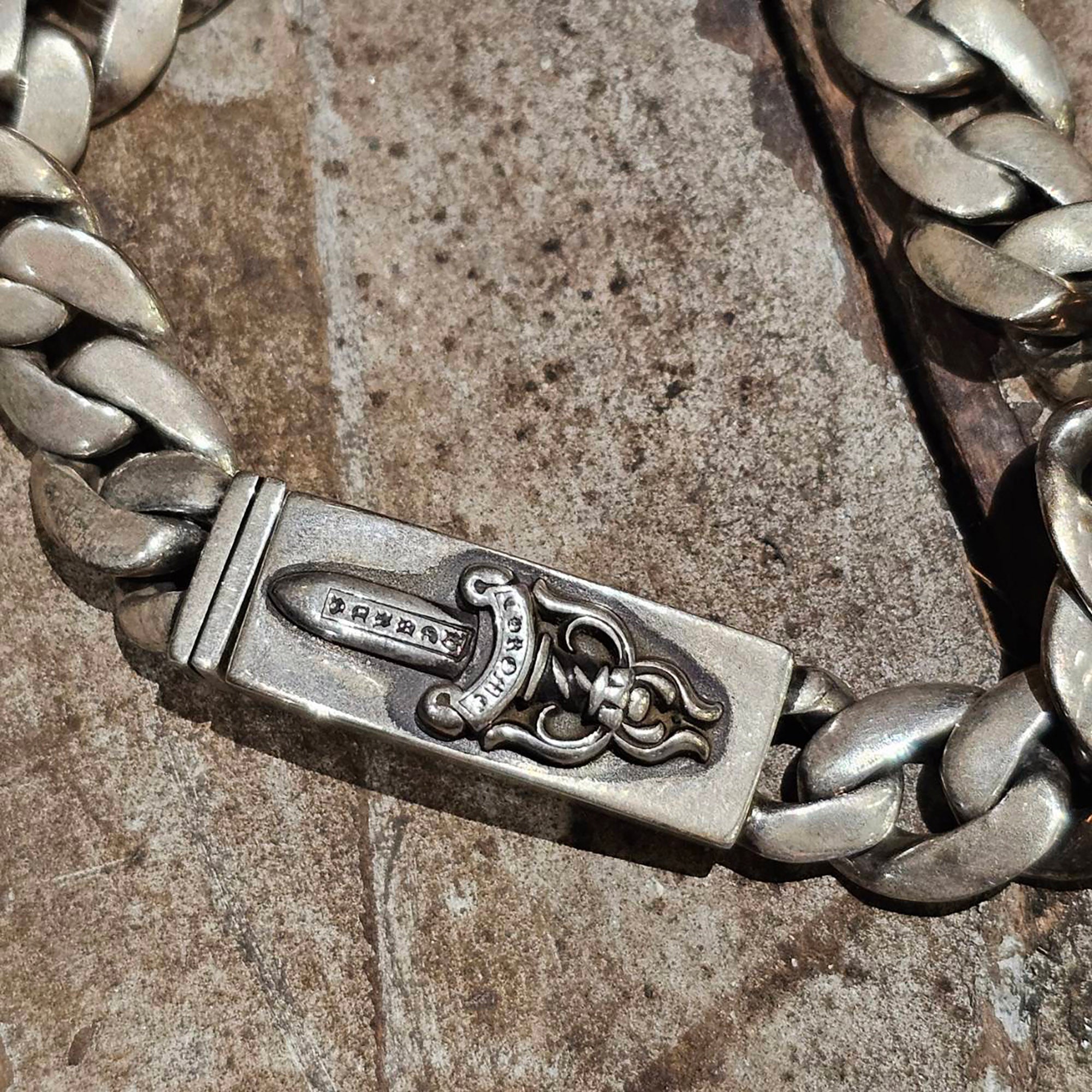 CHROME HEARTS （クロムハーツ） ダガー　ミニIDブレス CHROME HEARTS MINI ID DAGGER Bracelet 23LINK クロムハーツ ミニ ID