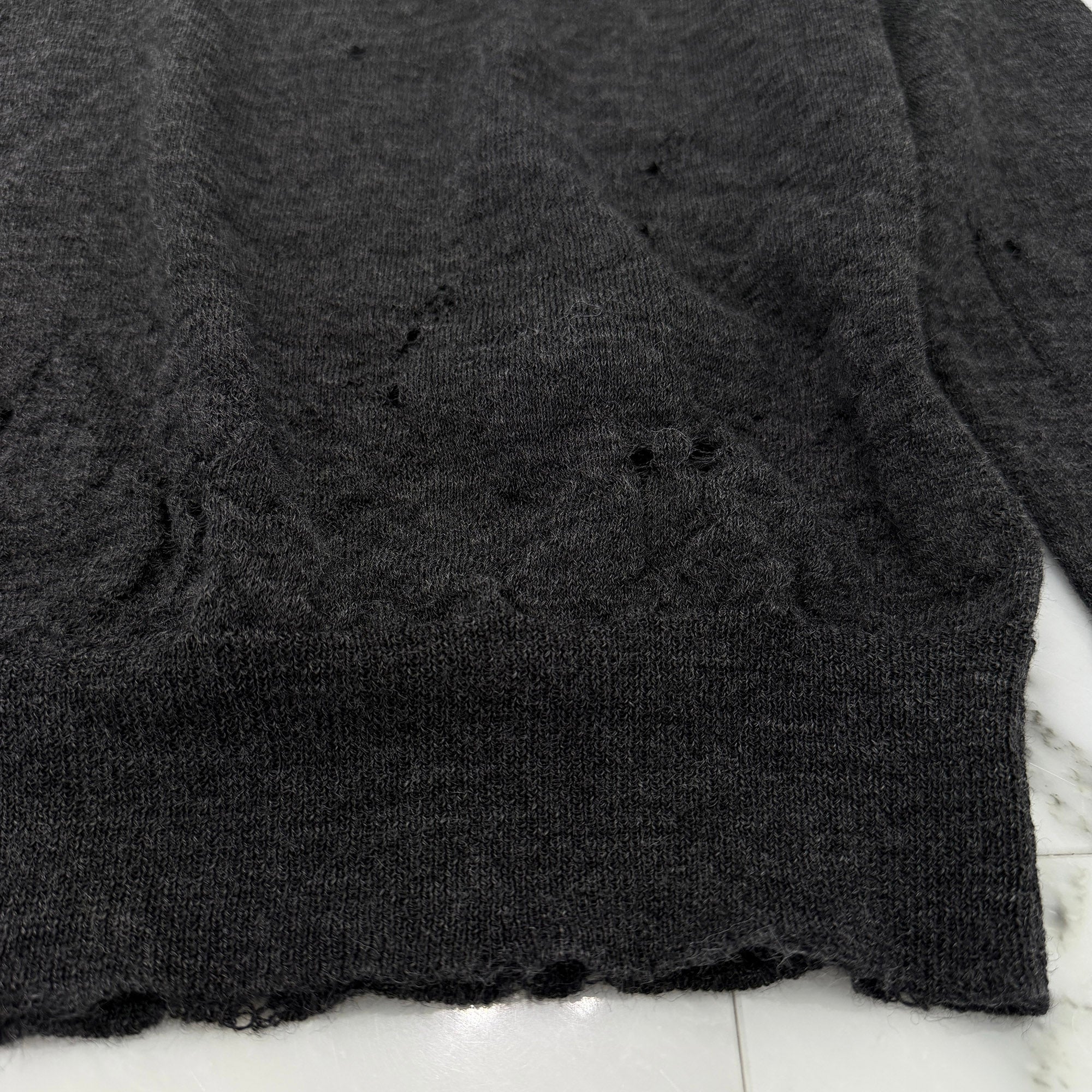 MM6 Maison Margiela 2025AW Destroyed Numbers Crew Neck Knit SH0HL0033 Size XL エムエムシックス メゾンマルジェラ デストロイ加工 ナンバーズ クルーネック ニット サイズXL