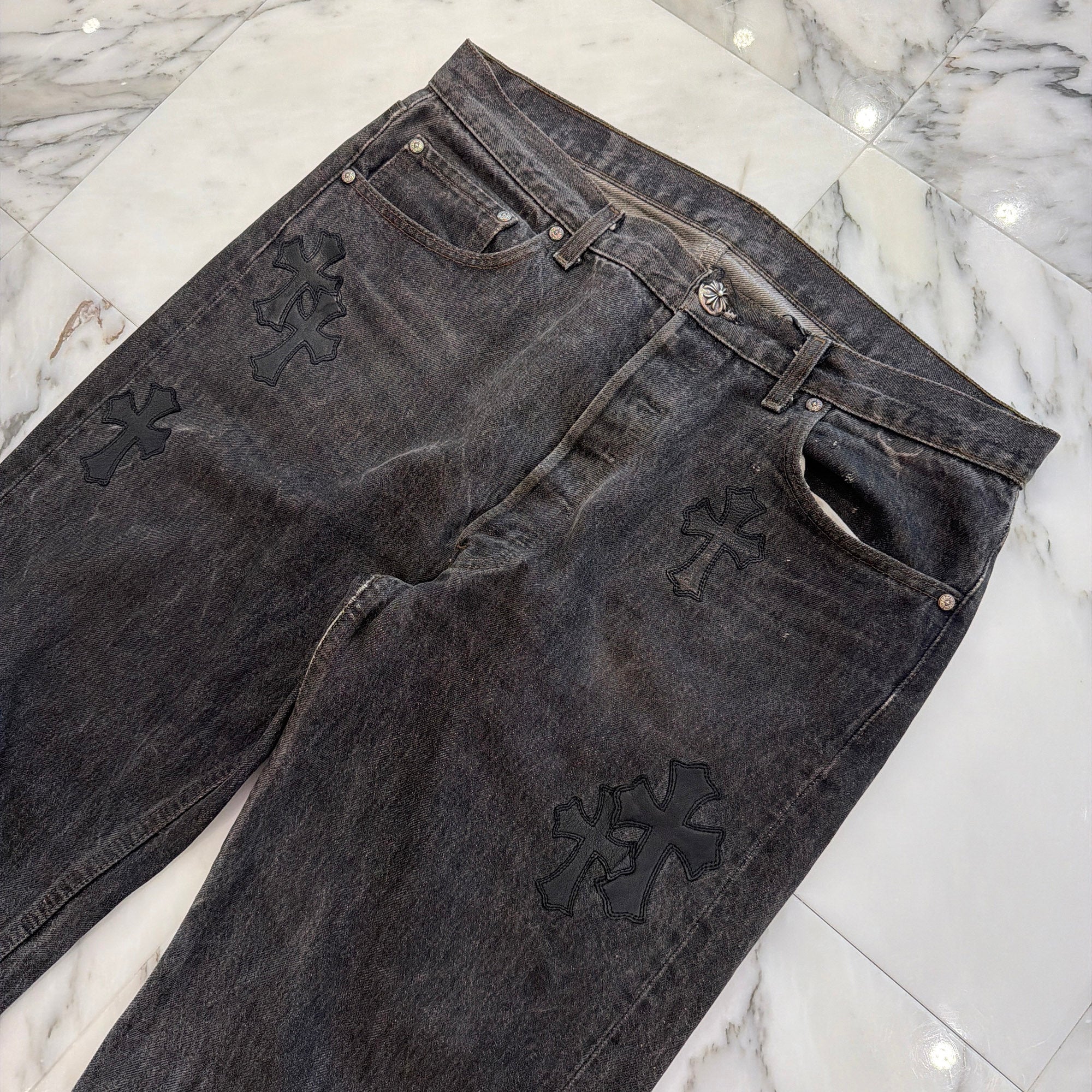 CHROME HEARTS × Levi's 501 VNTG Leather Cross Patch Denim Pants