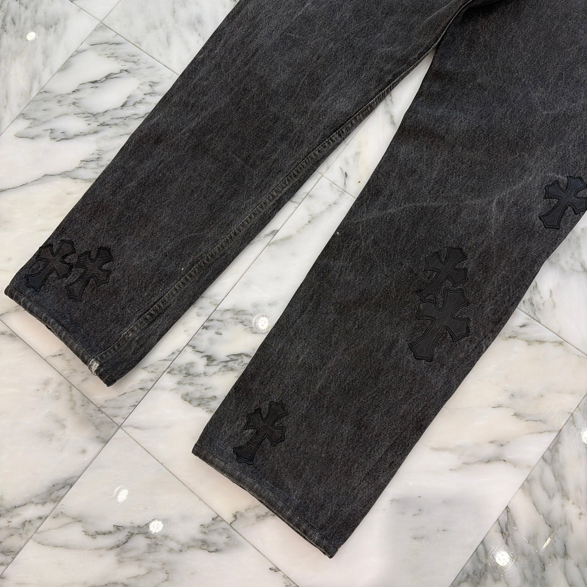 CHROME HEARTS × Levi's 501 VNTG Leather Cross Patch Denim Pants Size 34 クロムハーツ × リーバイス 501 ヴィンテージ レザークロスパッチ デニムパンツ サイズ34