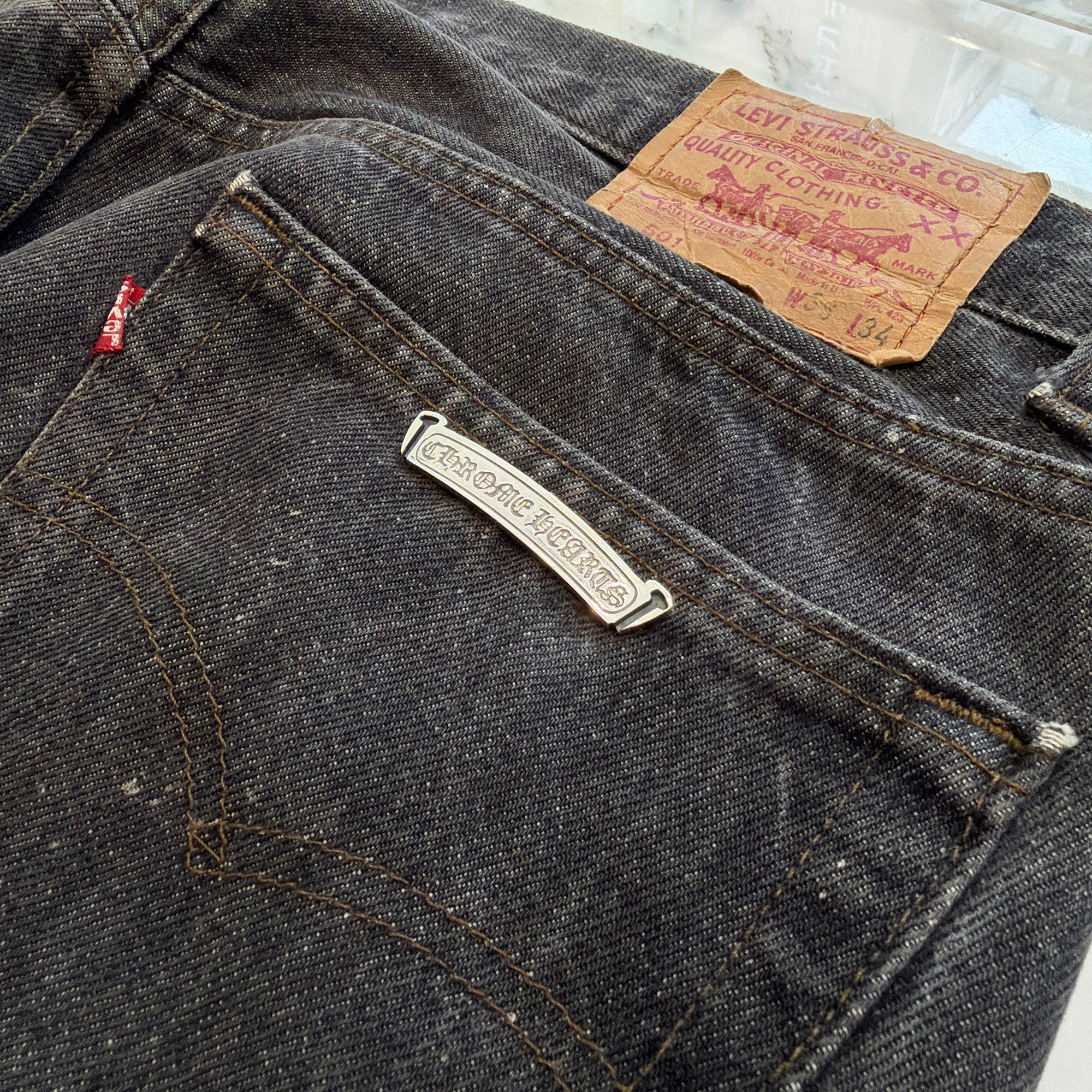 CHROME HEARTS × Levi's 501 VNTG Leather Cross Patch Denim Pants Size 34 クロムハーツ × リーバイス 501 ヴィンテージ レザークロスパッチ デニムパンツ サイズ34