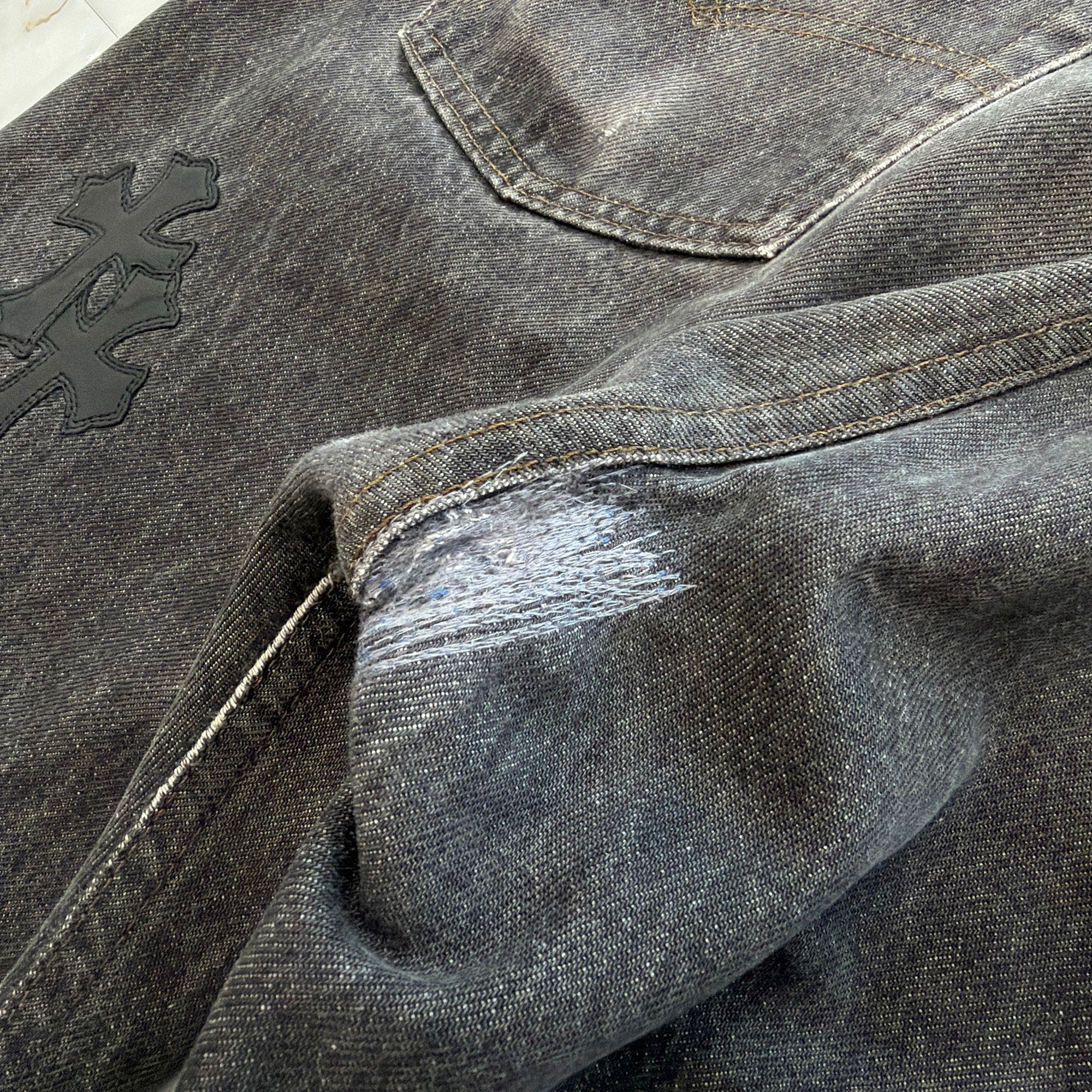 CHROME HEARTS × Levi's 501 VNTG Leather Cross Patch Denim Pants Size 34 クロムハーツ × リーバイス 501 ヴィンテージ レザークロスパッチ デニムパンツ サイズ34