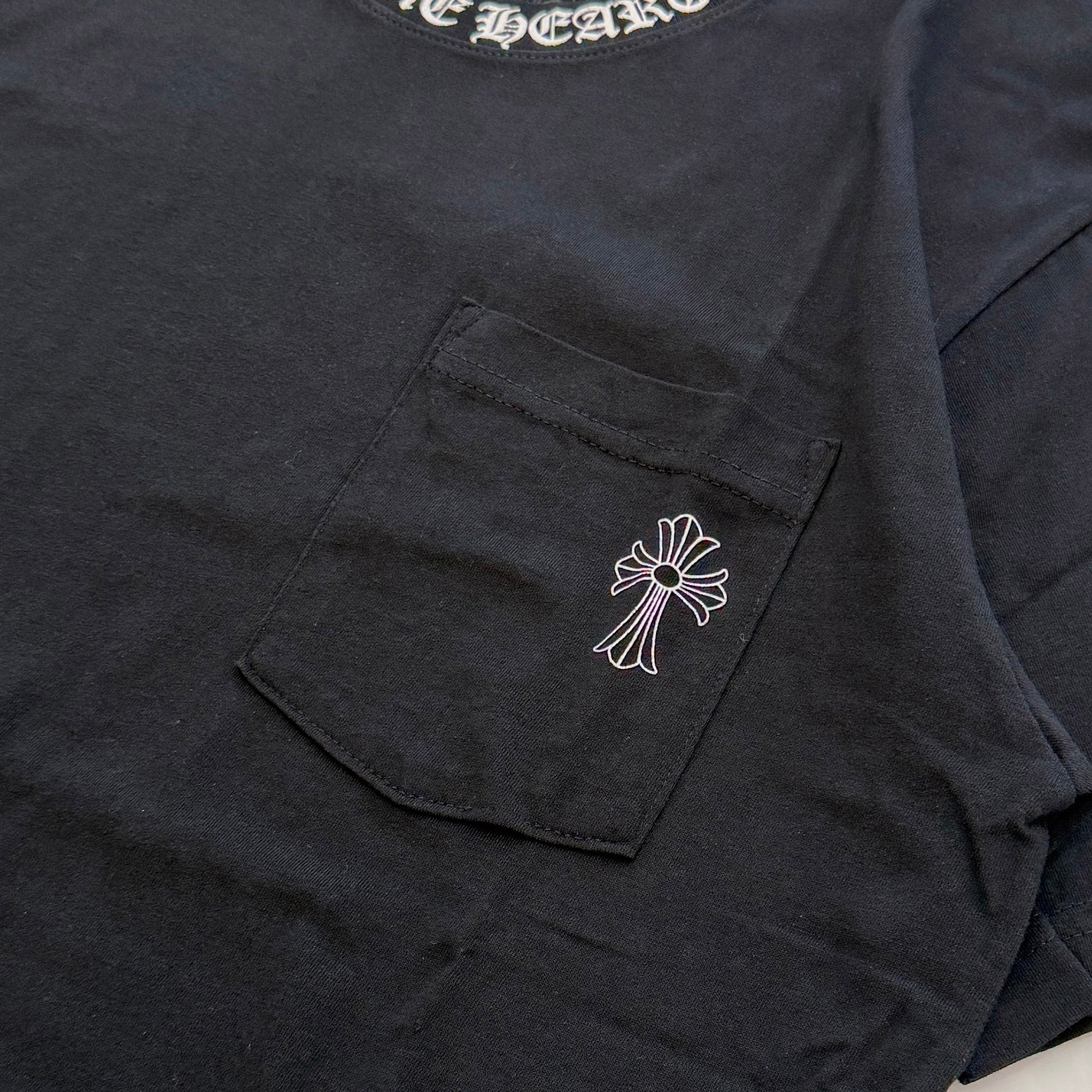 CHROME HEARTS Neck Logo Back Cross Tee Size M クロムハーツ ネックロゴ バッククロス Tシャツ サイズM