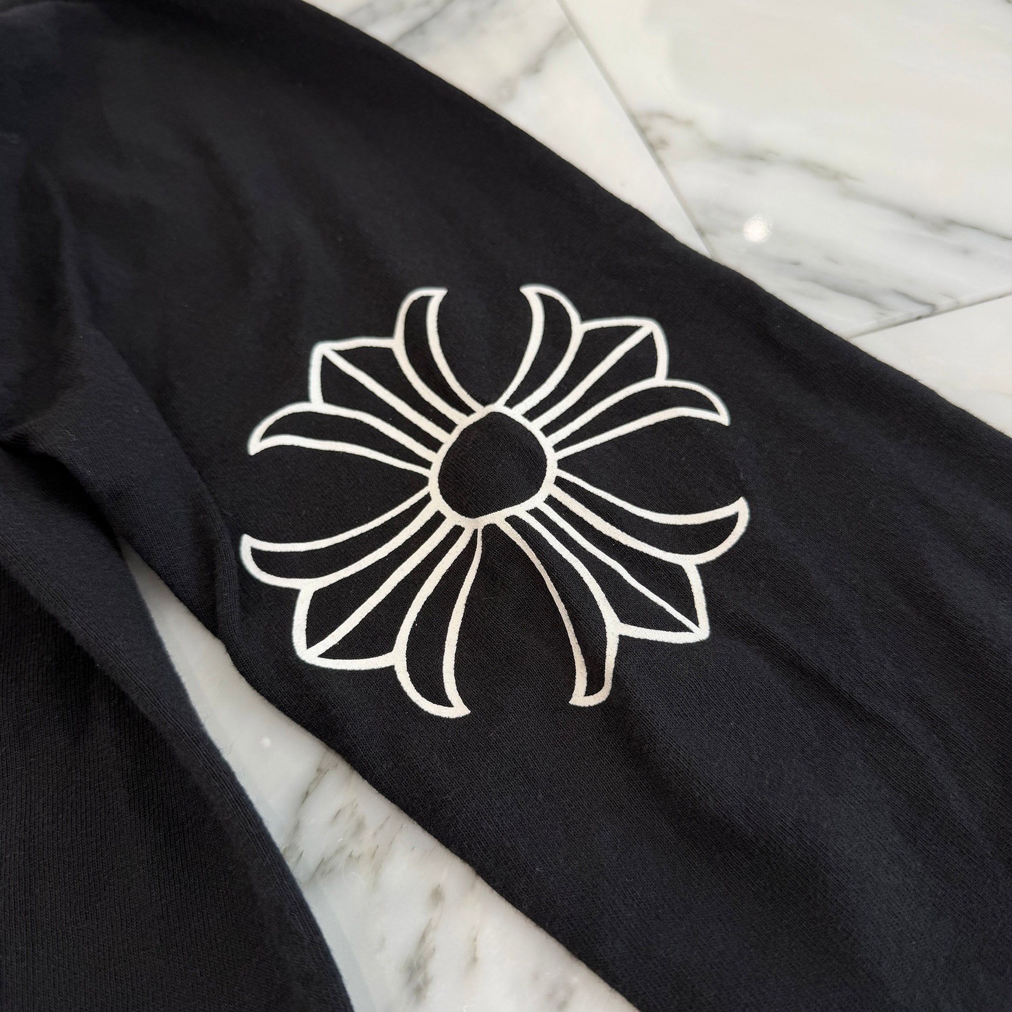 CHROME HEARTS Sleeve CH Plus Print Star Long Sleeve Tee Size S クロムハーツ スリーブ CHプラス プリント スターロングスリーブ Tシャツ サイズS