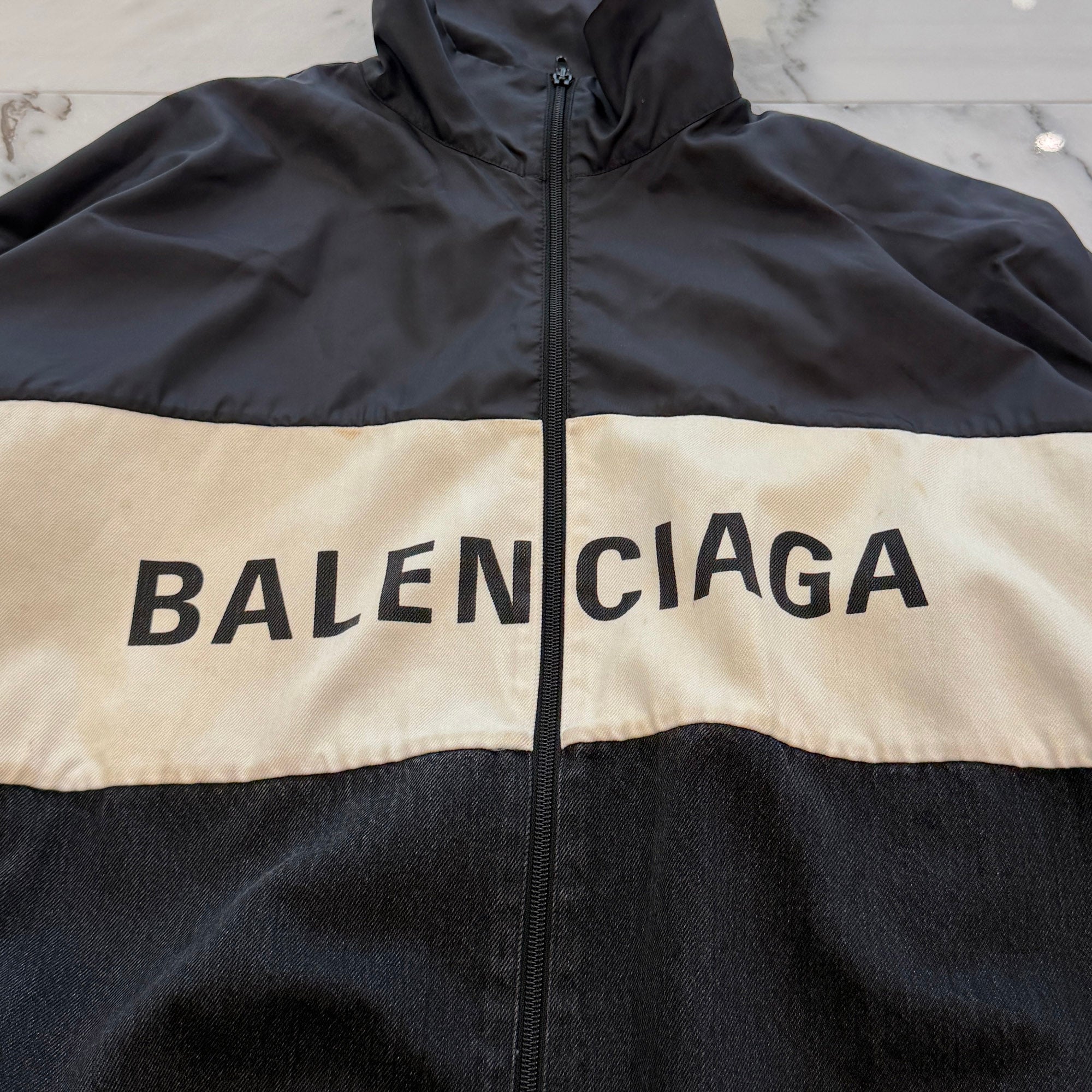 BALENCIAGA 2019SS Logo Print Poplin Shirt Blouson 529213 TBQ03 Size 36 バレンシアガ ロゴプリントポプリンシャツブルゾン サイズ36