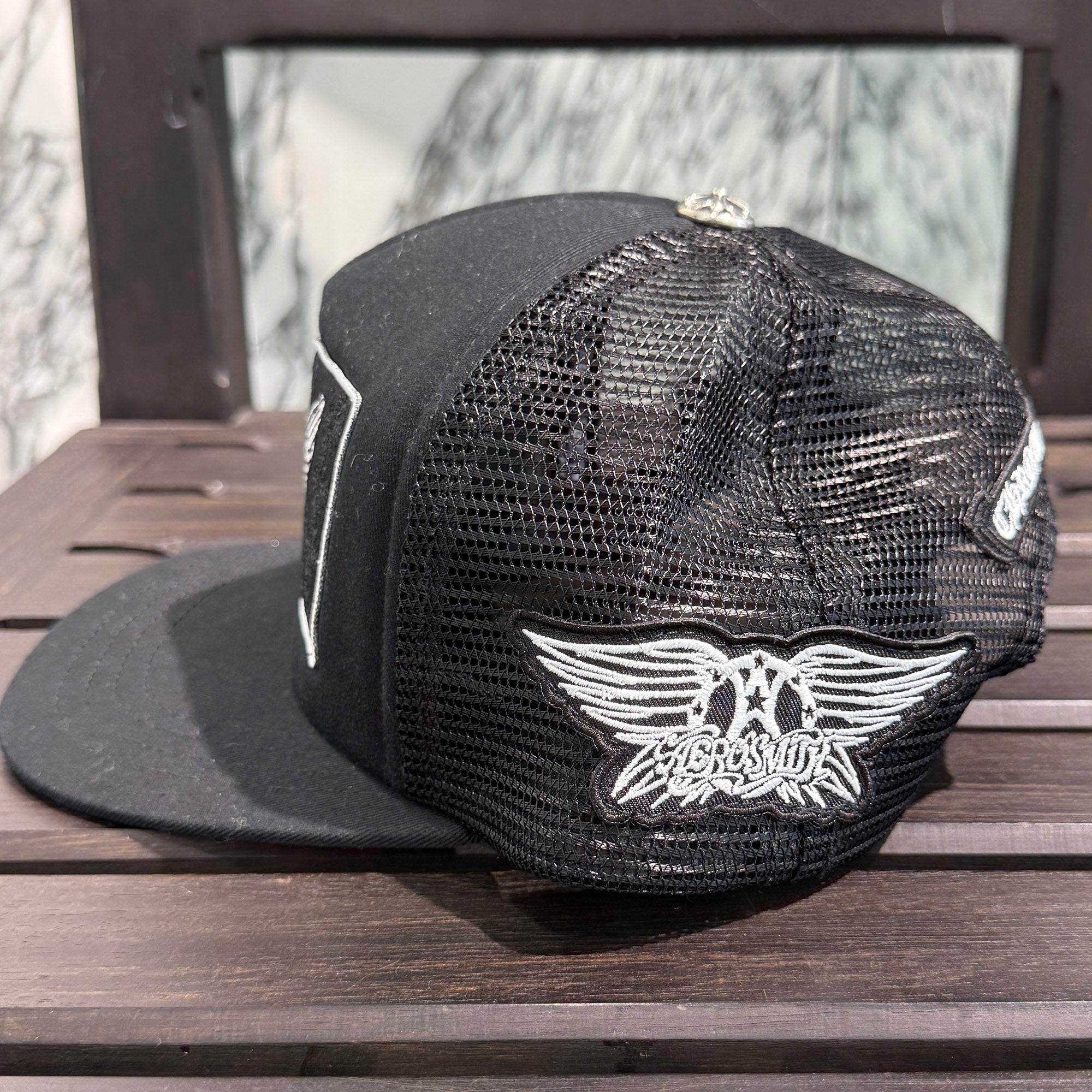 CHROME HEARTS FOTI × Yung Blud × Aerosmith Mahalia Trucker Cap Size ONE SIZE(51-61) クロムハーツ フォティ× ヤングブラッド ×エアロスミス マハリア トラッカーキャップ サイズONE SIZE(51-61)