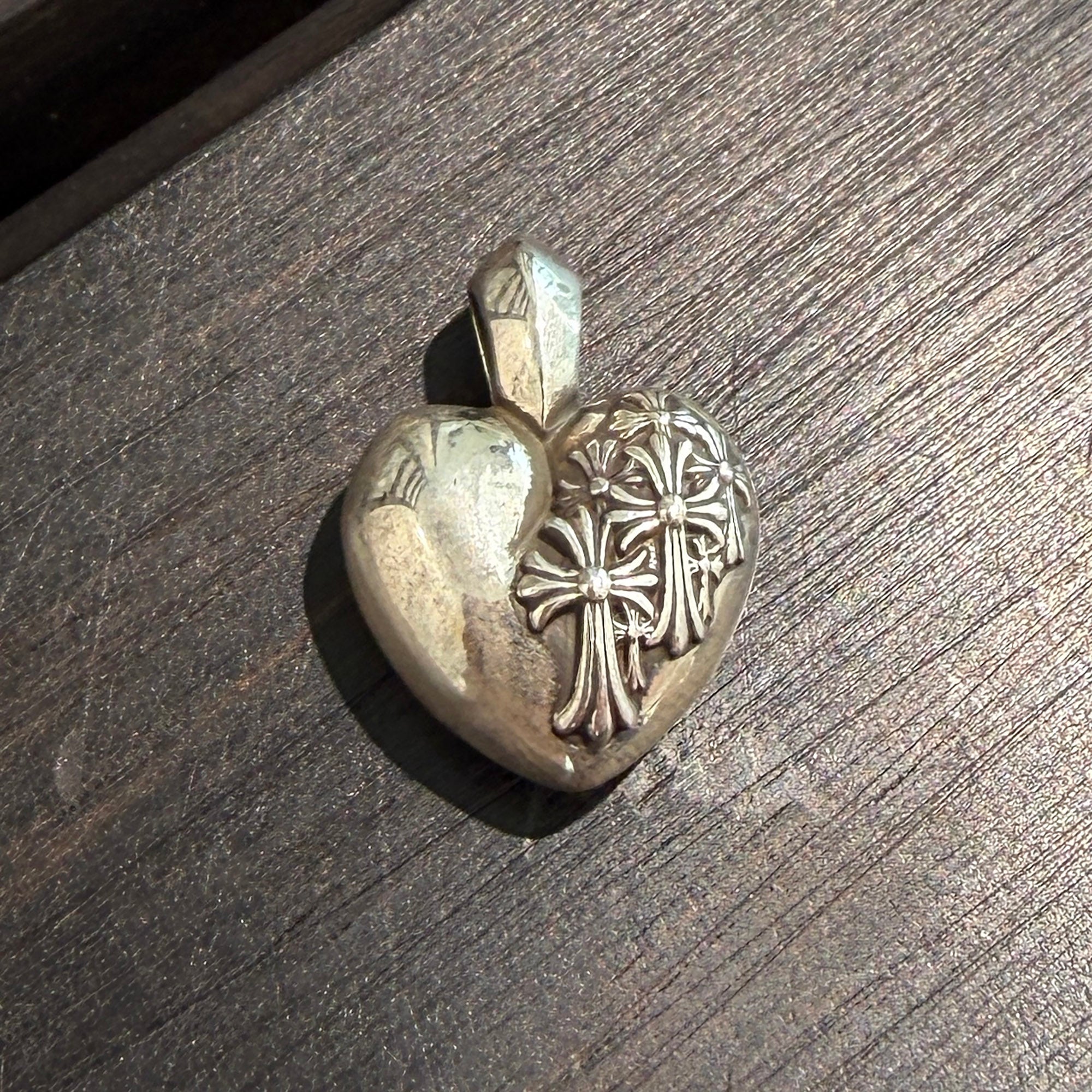CHROME HEARTS Cemetery Cross Viny Heart Charm Pendant Top クロムハーツ セメタリークロス ヴィニーハート チャーム ペンダントトップ