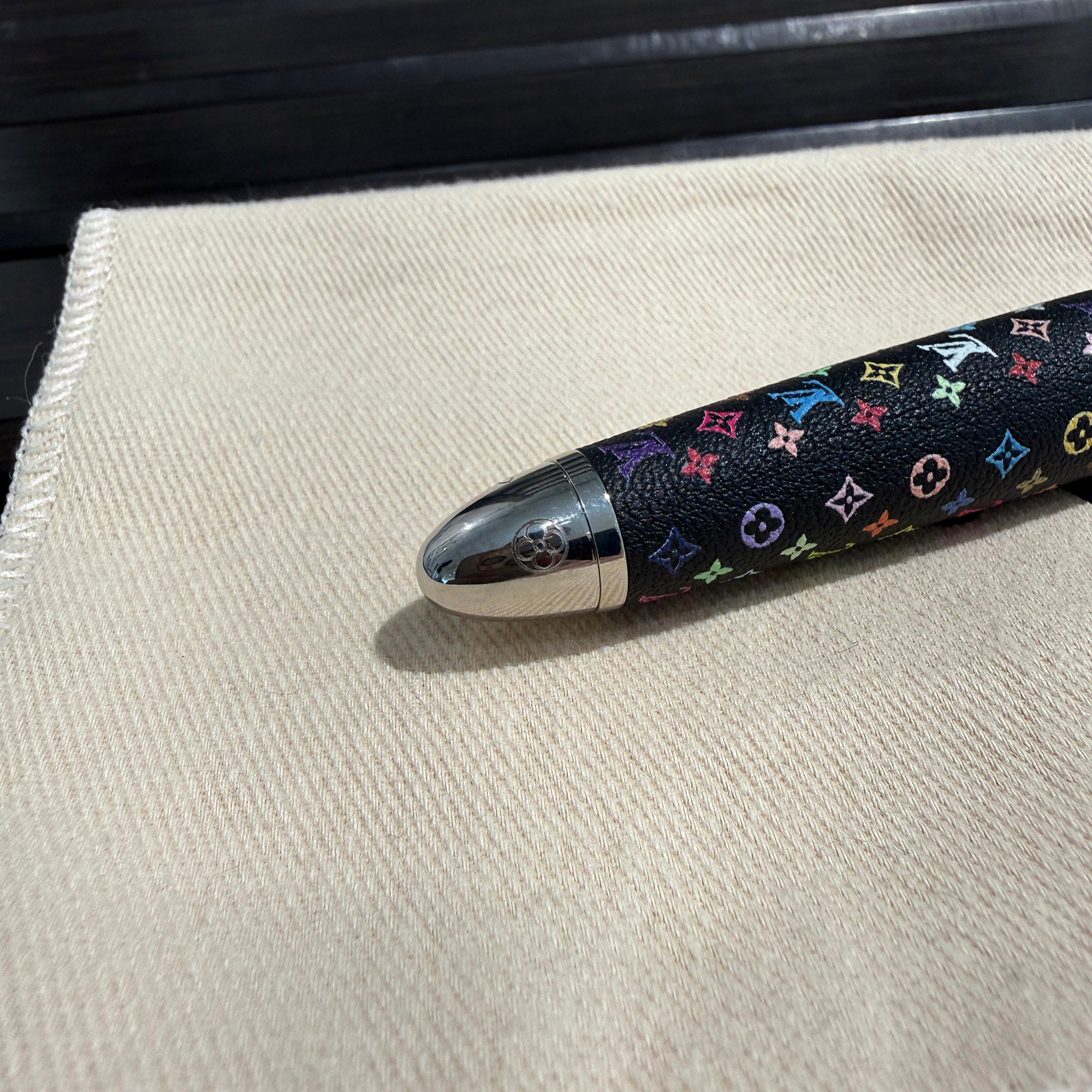 LOUIS VUITTON × TAKASHI MURAKAMI Monogram Multicolor Doc