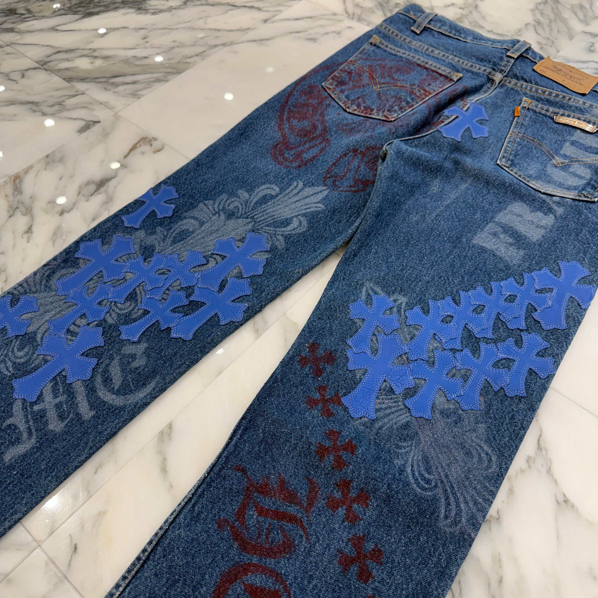 CHROME HEARTS × Levi's 517 VNTG Stencil Cemetery Cross Leather Patch Denim Pants Size 32 クロムハーツ × リーバイス 517 ヴィンテージ ステンシル柄 セメタリークロス レザーパッチ デニムパンツ サイズ32