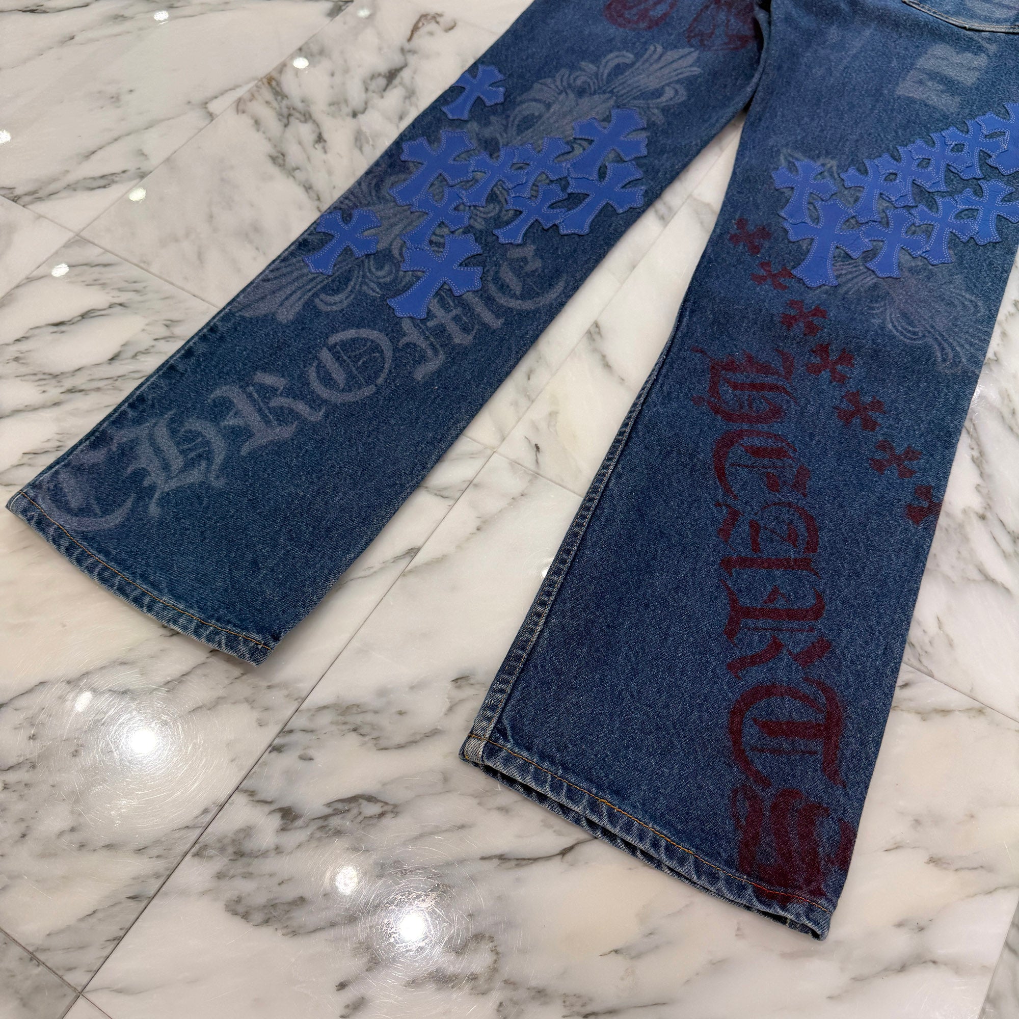 CHROME HEARTS × Levi's 517 VNTG Stencil Cemetery Cross Leather Patch Denim Pants Size 32 クロムハーツ × リーバイス 517 ヴィンテージ ステンシル柄 セメタリークロス レザーパッチ デニムパンツ サイズ32