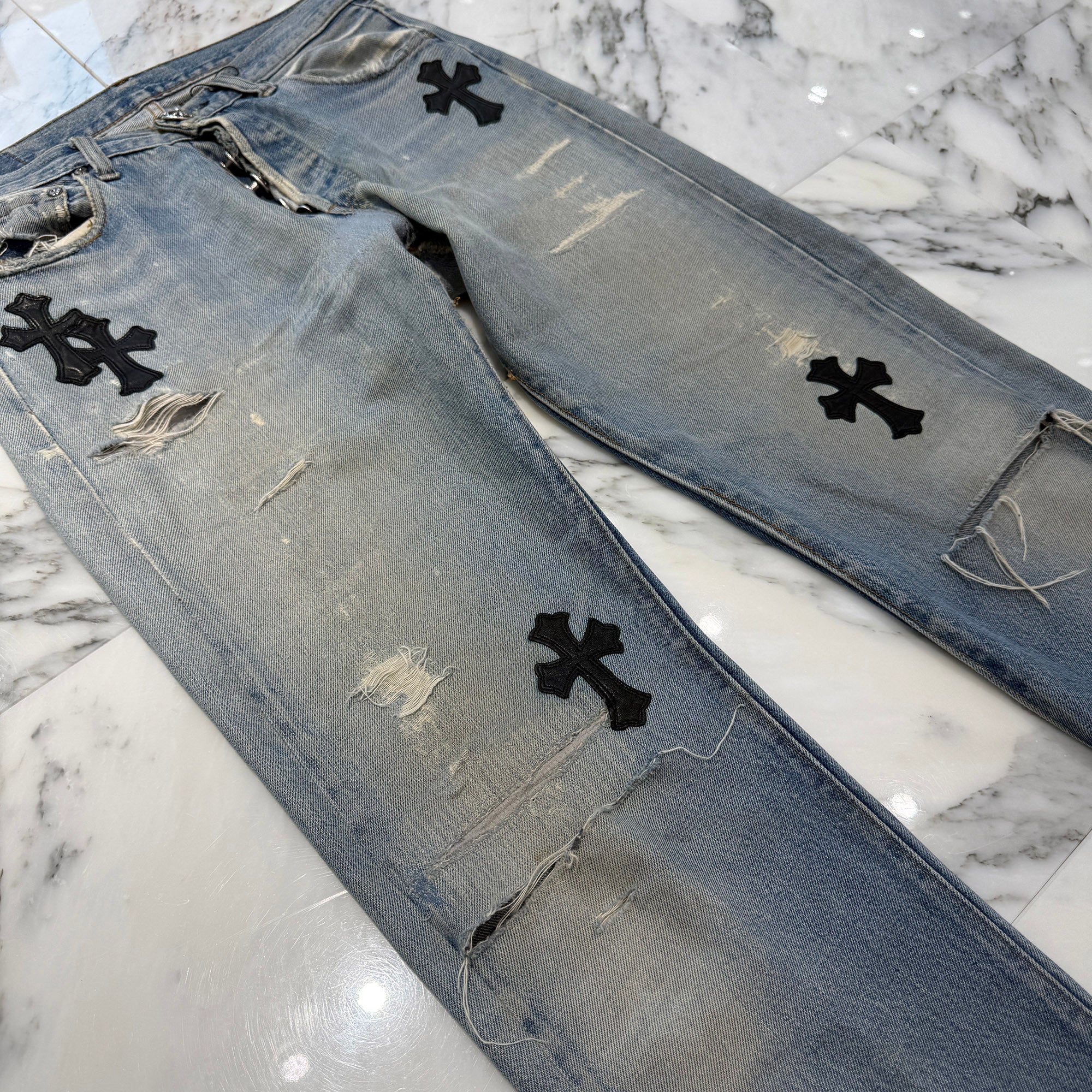 CHROME HEARTS × Levi's 501 VNTG Leather Cross Patch Jeans Size 29 クロムハーツ × リーバイス 501 ヴィンテージ レザークロスパッチ ジーンズ デニムパンツ サイズ29