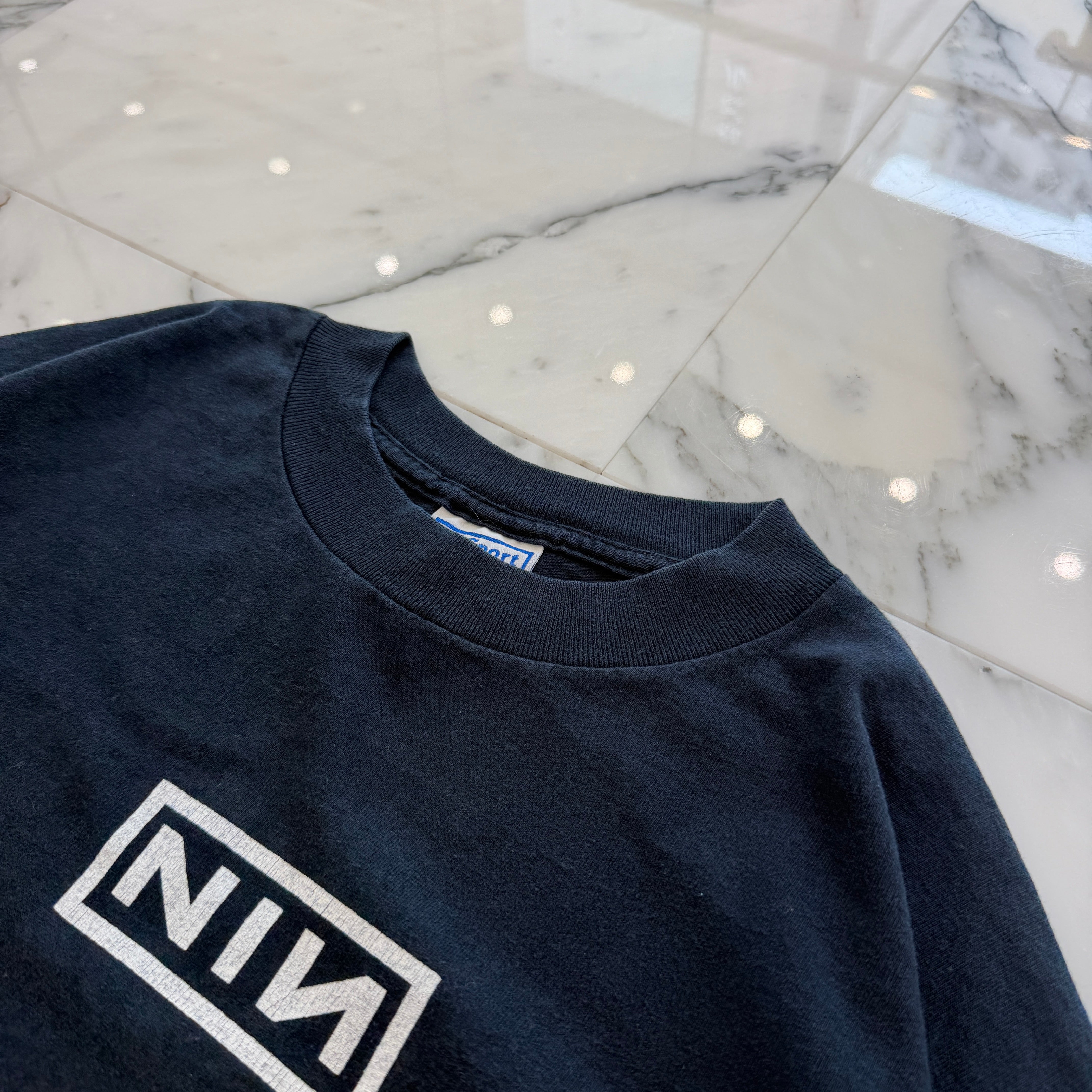 Vintage 90's NINE INCH NAILS " Box Logo " All Sport S/S Tee Size XL ヴィンテージ 90's ナインインチネイルズ "ボックスロゴ" オールスポーツ社製 Tシャツ サイズM