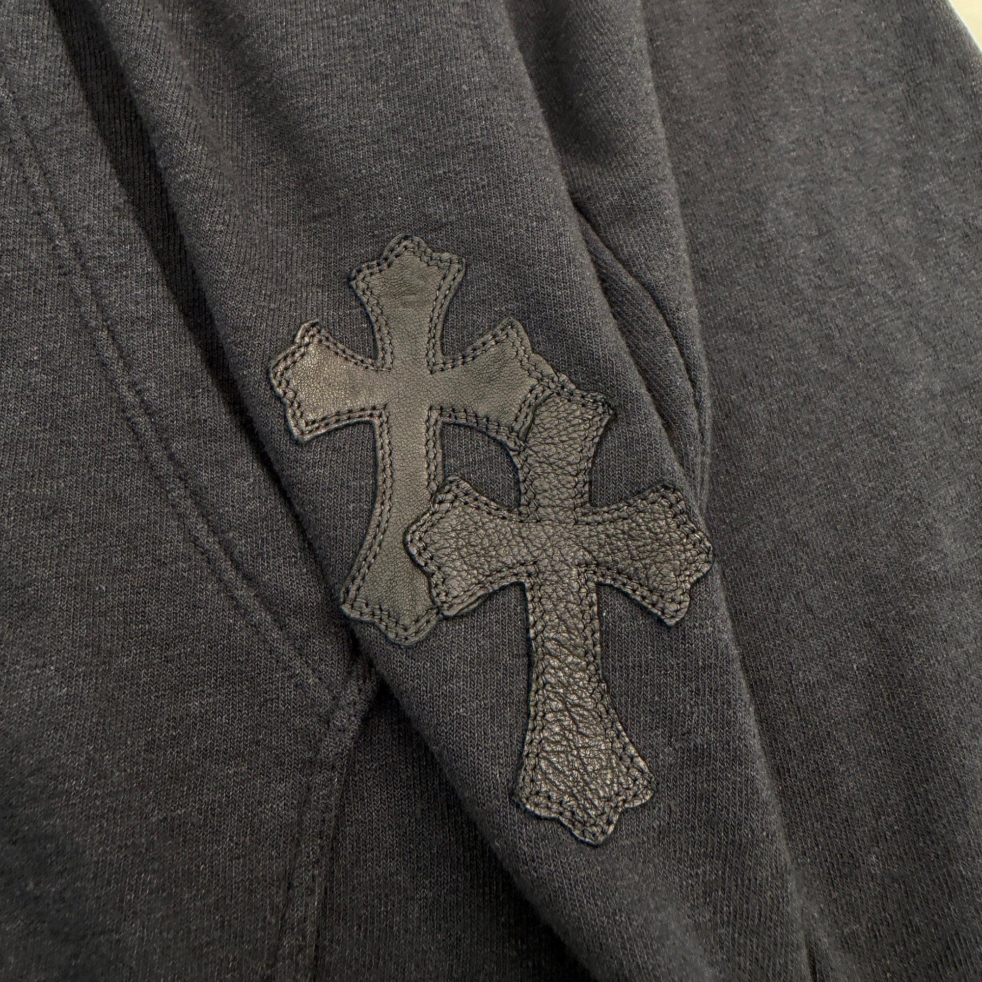 CHROME HEARTS Y NOT Cemetery Cross Leather Patch Pullover Hoodie Size XL クロムハーツ ワイノット セメタリークロスレザーパッチ プルオーバー フーディー サイズXL