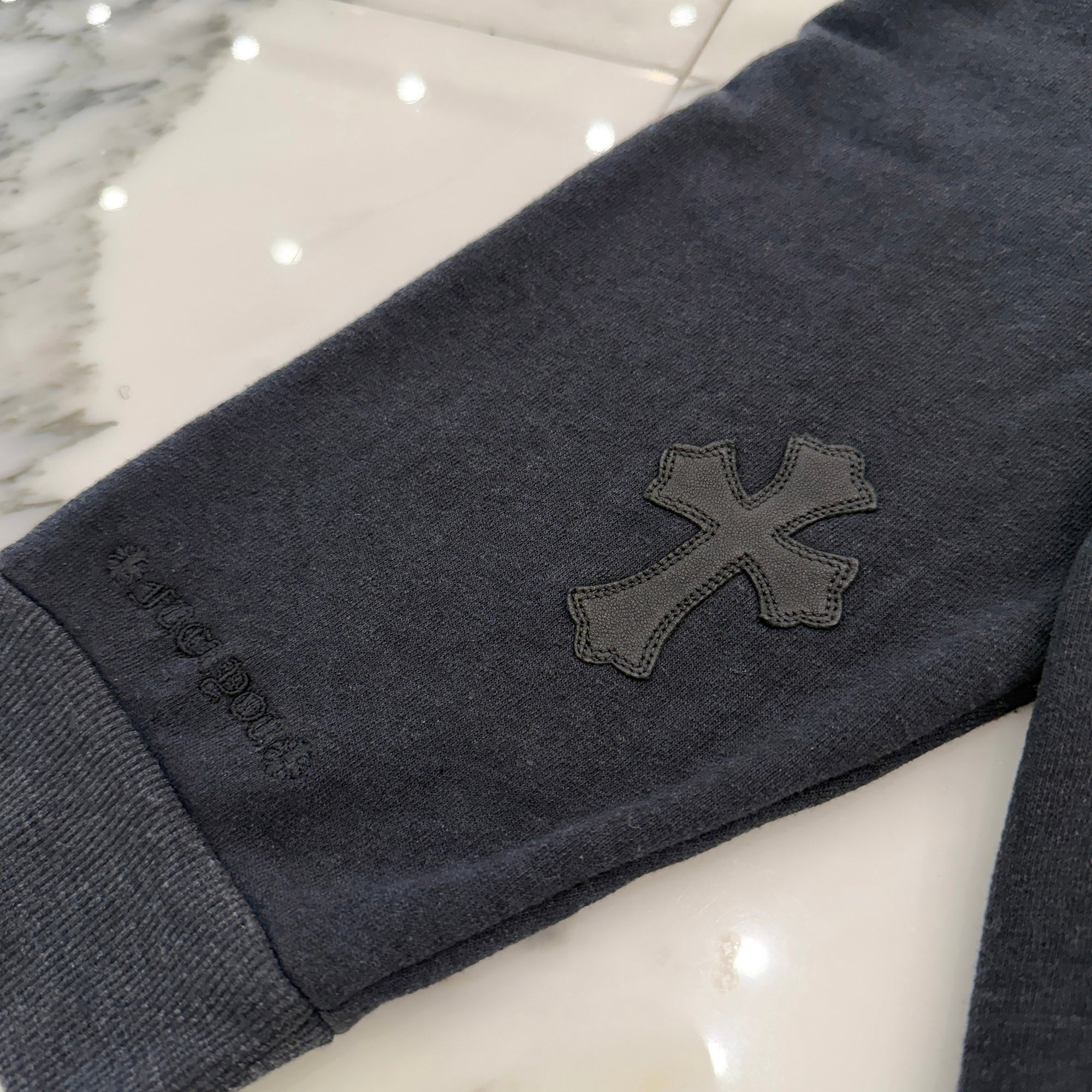 CHROME HEARTS Y NOT Cemetery Cross Leather Patch Pullover Hoodie Size XL クロムハーツ ワイノット セメタリークロスレザーパッチ プルオーバー フーディー サイズXL