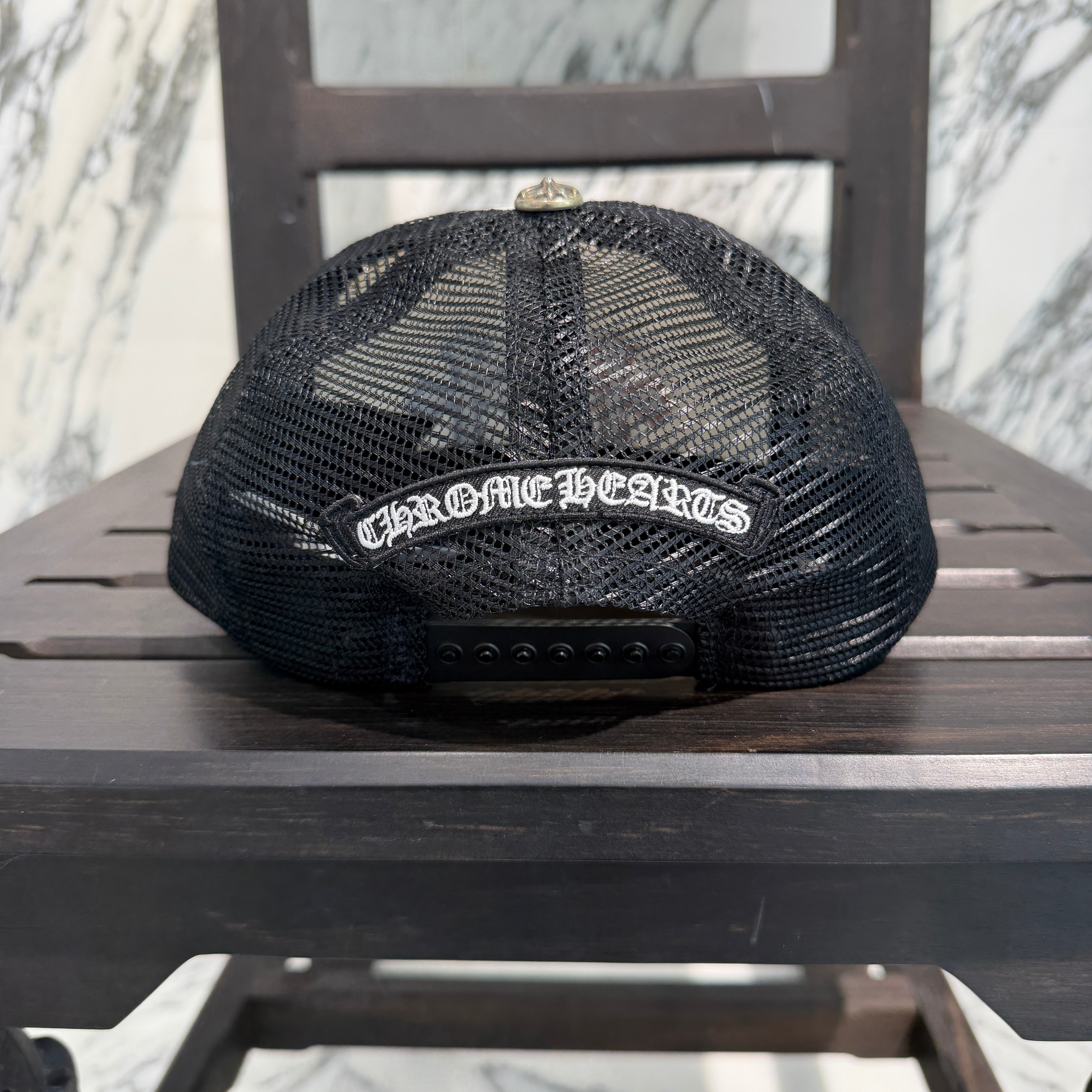 CHROME HEARTS Tricolor Triple Cross Patch Trucker Cap ONE SIZE (51
