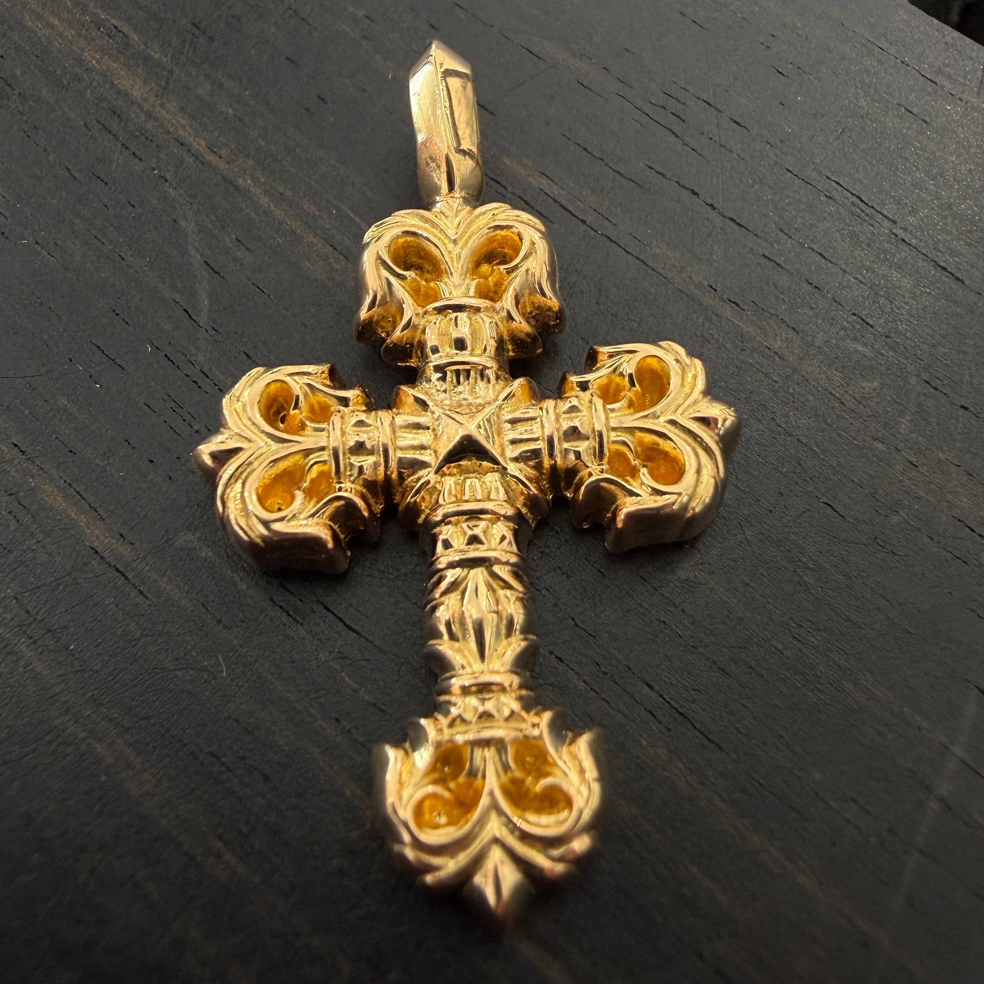 CHROME HEARTS 22K Tiny Filigree Cross Pendent Top クロムハーツ 22K タイニー フィリグリー ペンダント トップ