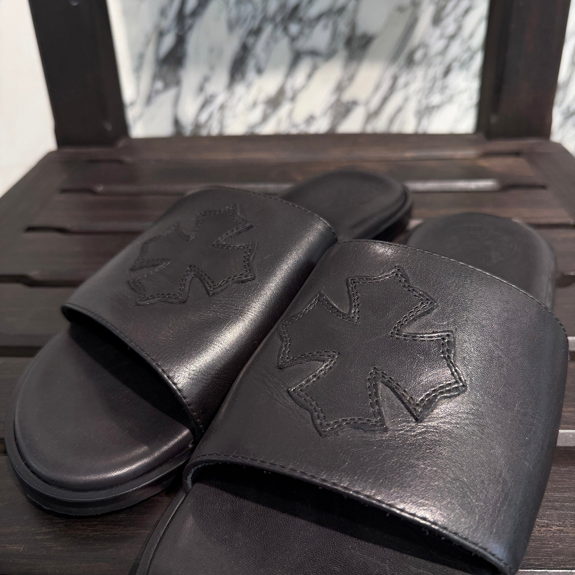 CHROME HEARTS Leather Cross Patch Sandals Size 43 (27.5cm～28.0cm) クロムハーツ レザークロスパッチ サンダル サイズ43 (27.5cm～28.0cm)