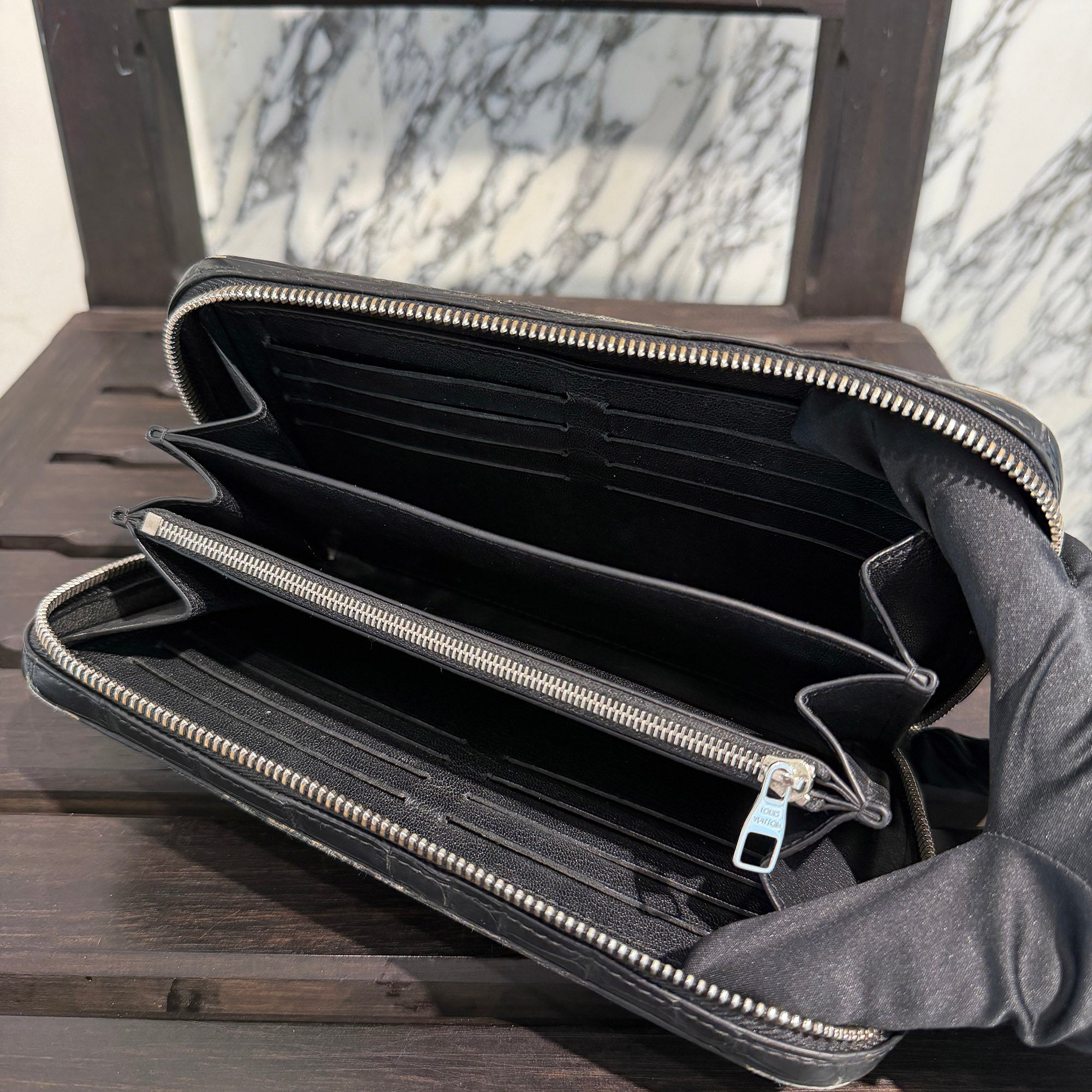 LOUIS VUITTON Zippy XL Crocodile Matte " Noir " N92971 ルイヴィトン ジッピー XL クロコダイル マット "ノワール"