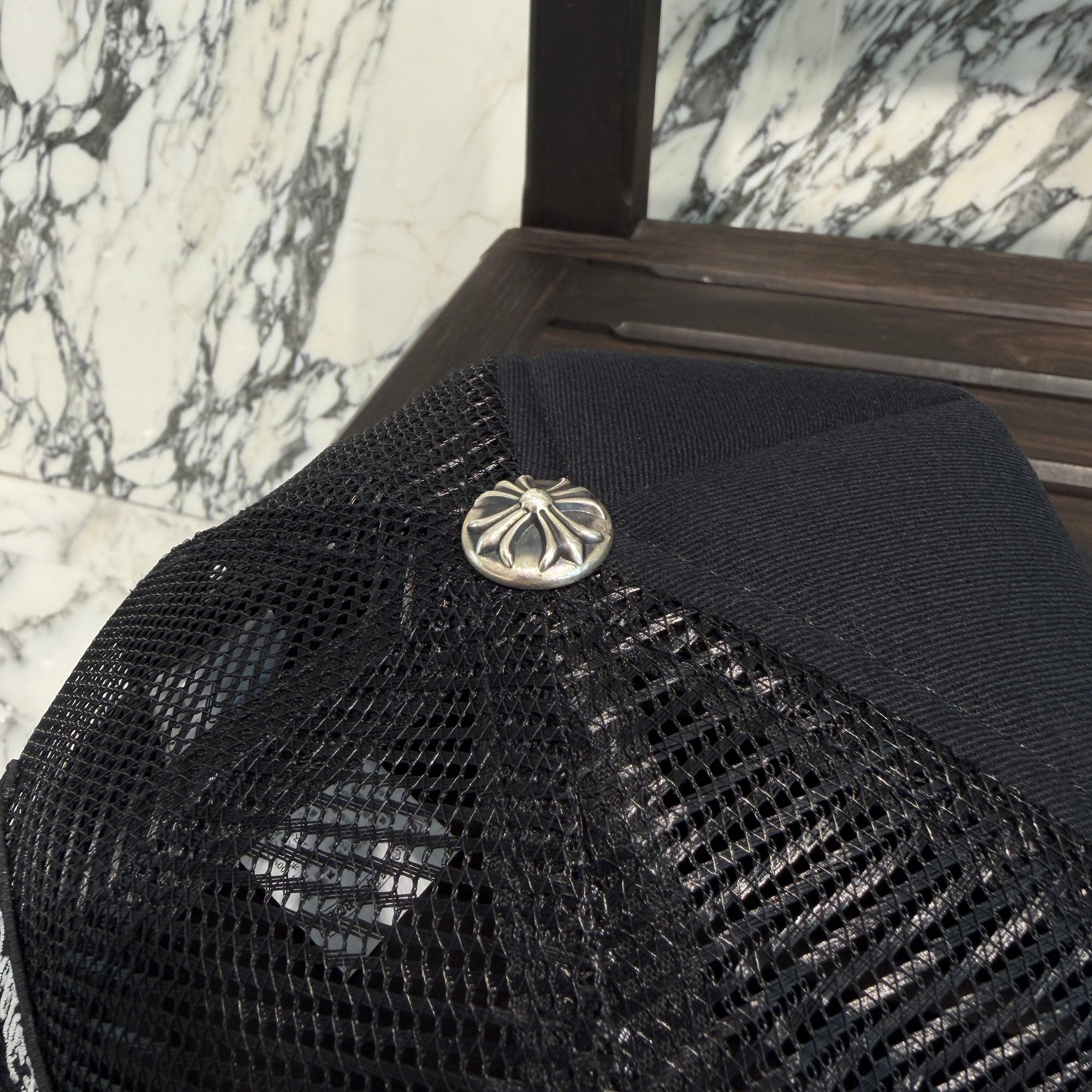 CHROME HEARTS Triple Cross Patch Trucker Cap Size ONE SIZE (51-61) クロムハーツ トリプルクロスパッチ トラッカーキャップ サイズONE SIZE (51-61)