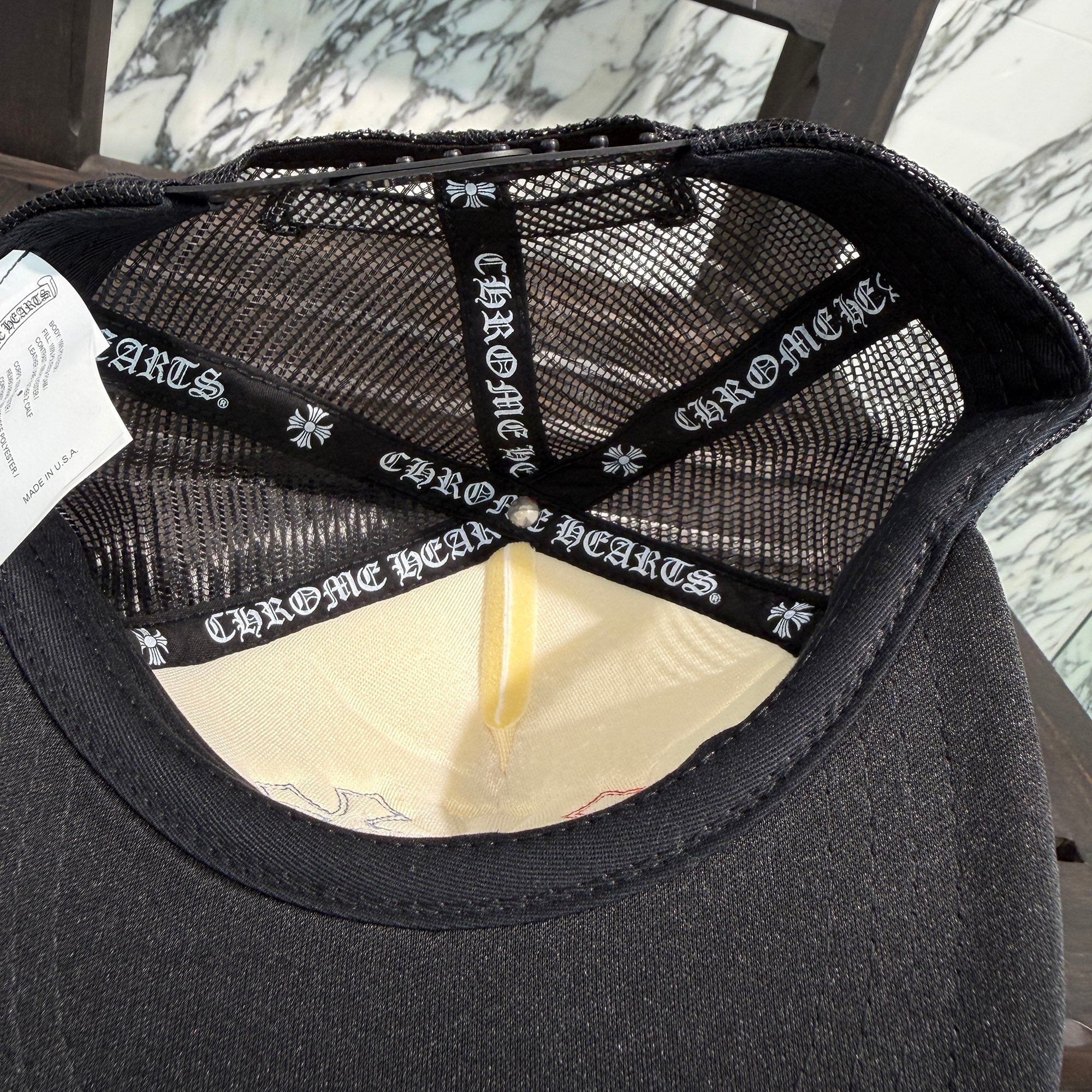 CHROME HEARTS Tricolor Triple Cross Patch Trucker Cap ONE SIZE (51-61) クロムハーツ トリコロール トリプルクロスパッチ トラッカーキャップ ONE SIZE (51-61)