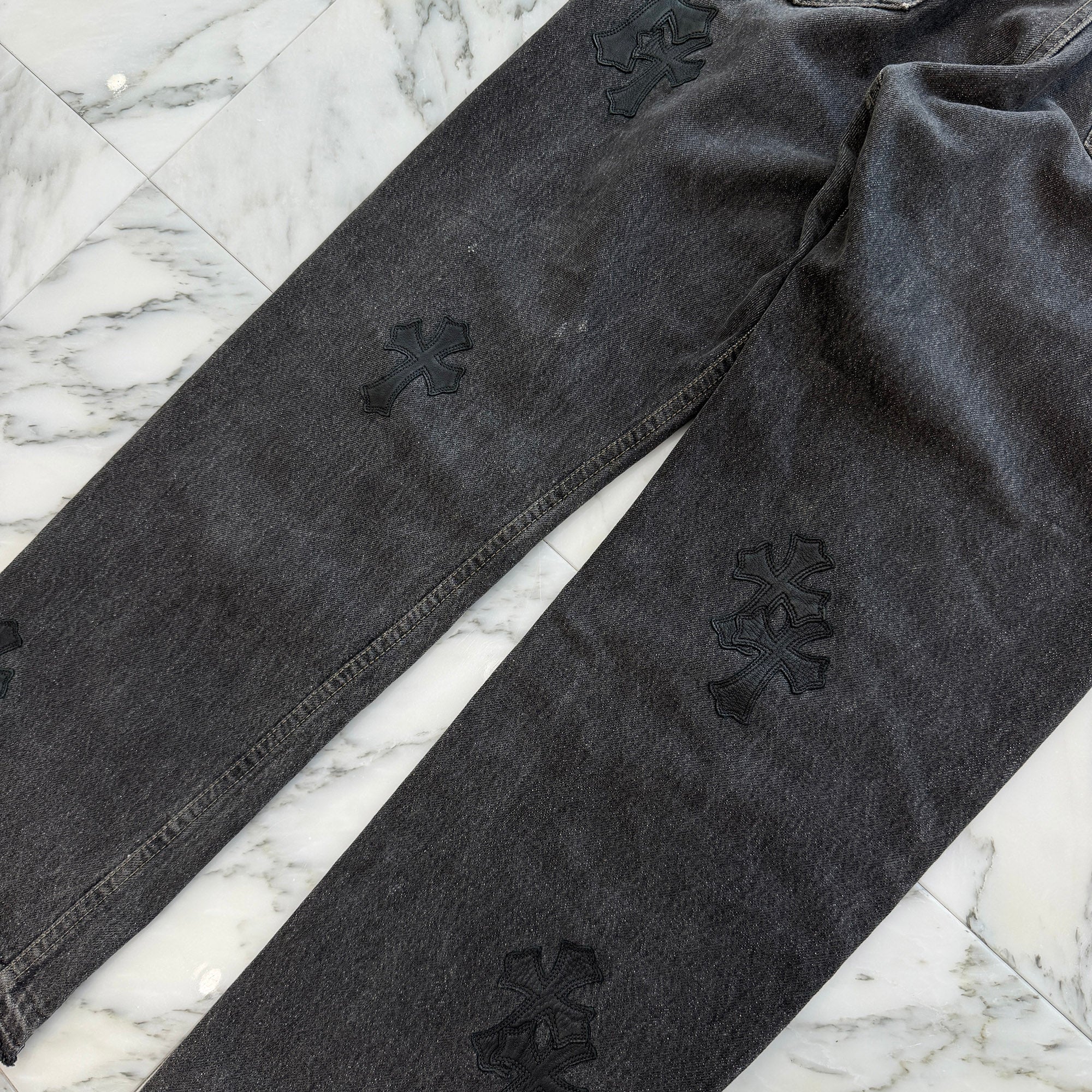 CHROME HEARTS × Levi's 501 VNTG Leather Cross Patch Denim Pants