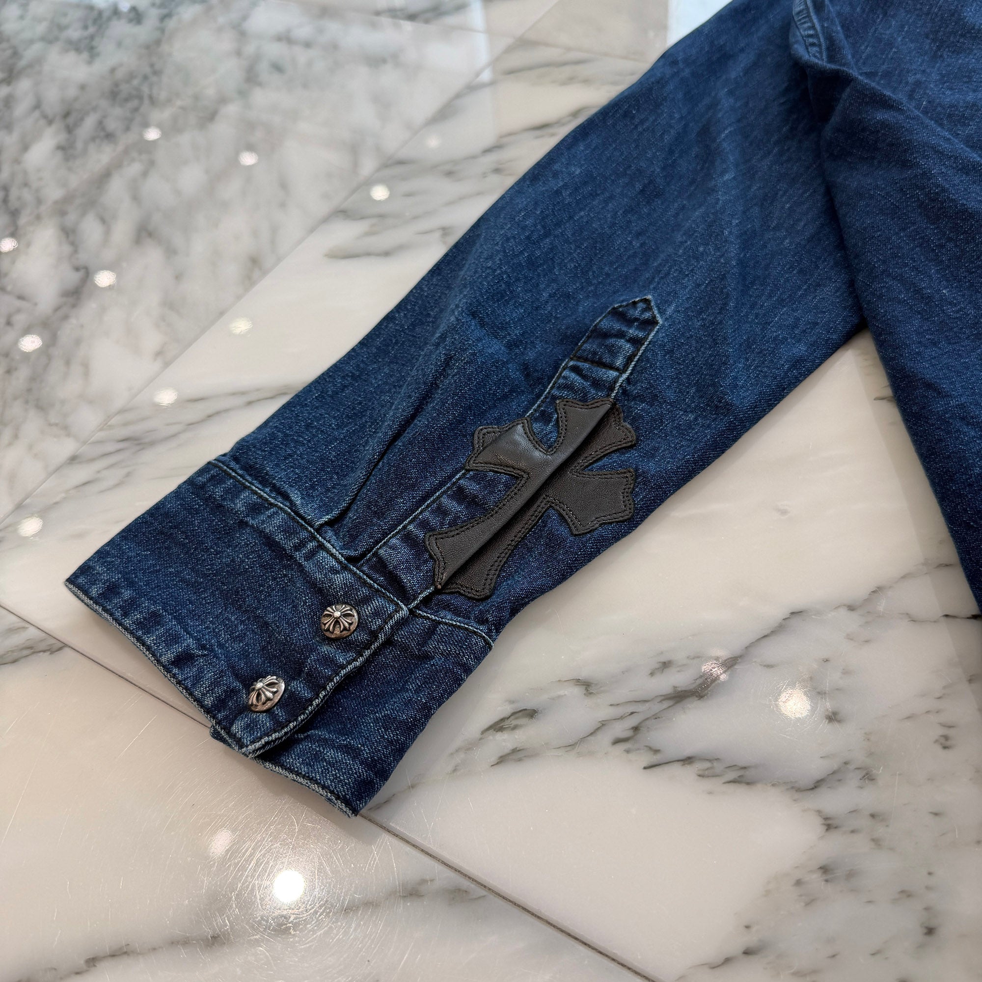 CHROME HEARTS Y NOT Leather Cross Patch Denim Shirt Size XL クロムハーツ レザークロスパッチ デニムシャツ サイズXL