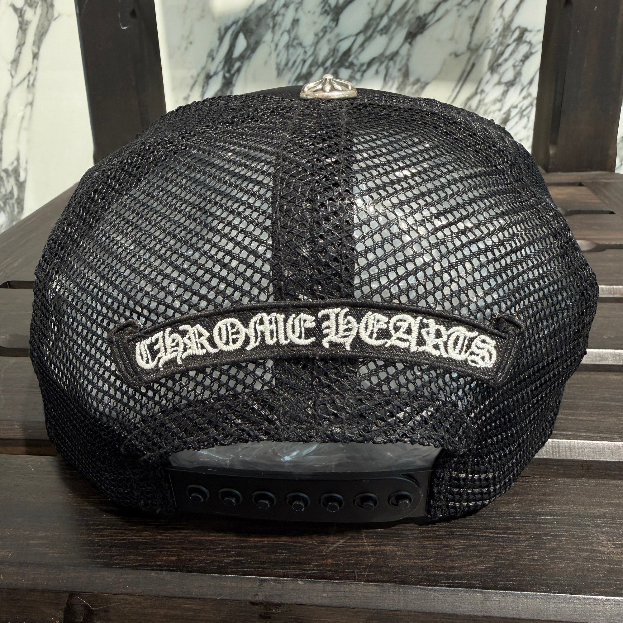 CHROME HEARTS Camouflage Triple Cross Print Trucker Cap ONE SIZE（53-60）クロムハーツ カモフラージュ トリプルクロス プリント トラッカーキャップ ONE SIZE（53-60）