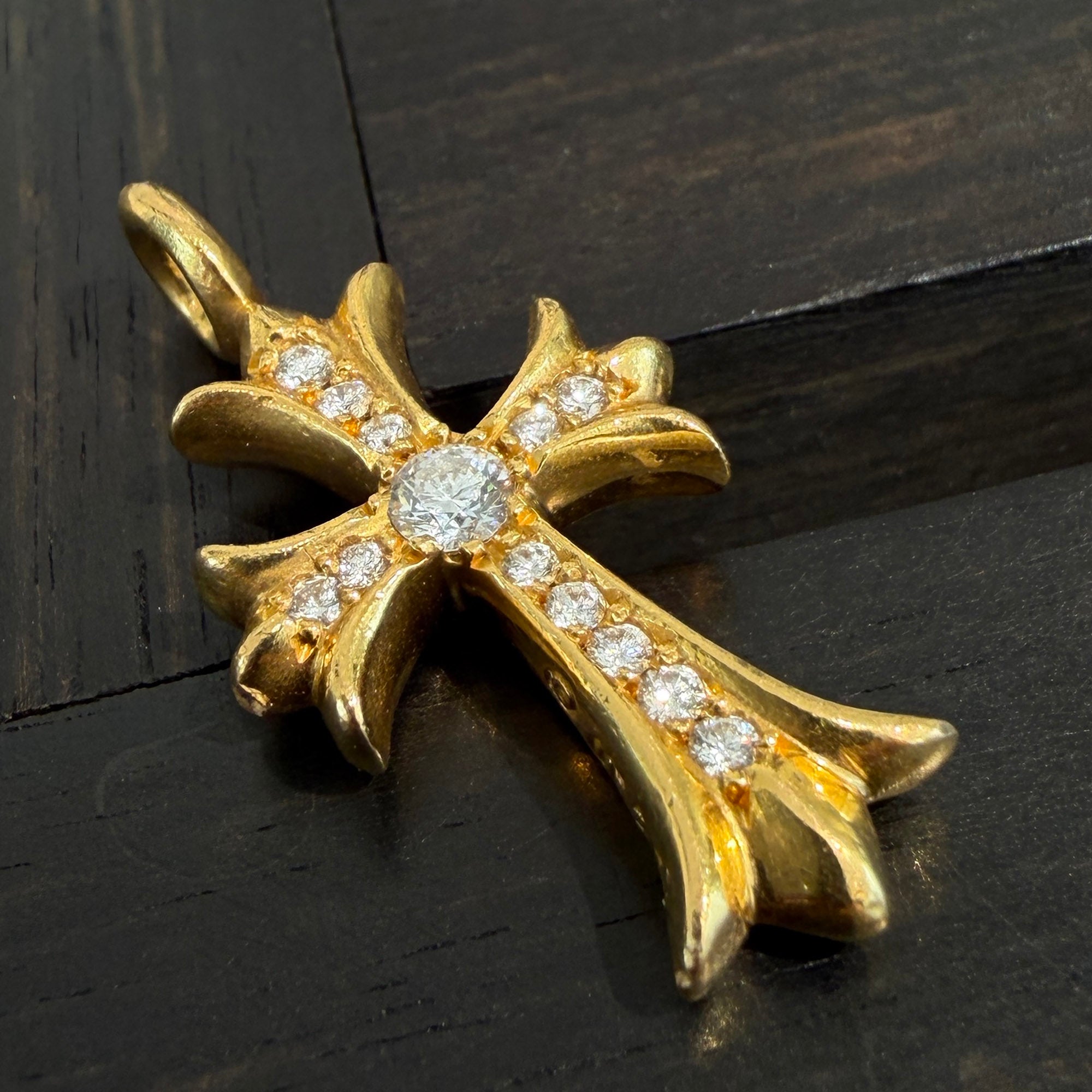 CHROME HEARTS 22K Tiny Fat Cross Pave Diamond Pendant Top クロムハーツ 22K タイニーファット クロス パヴェダイヤモンド ペンダントトップ