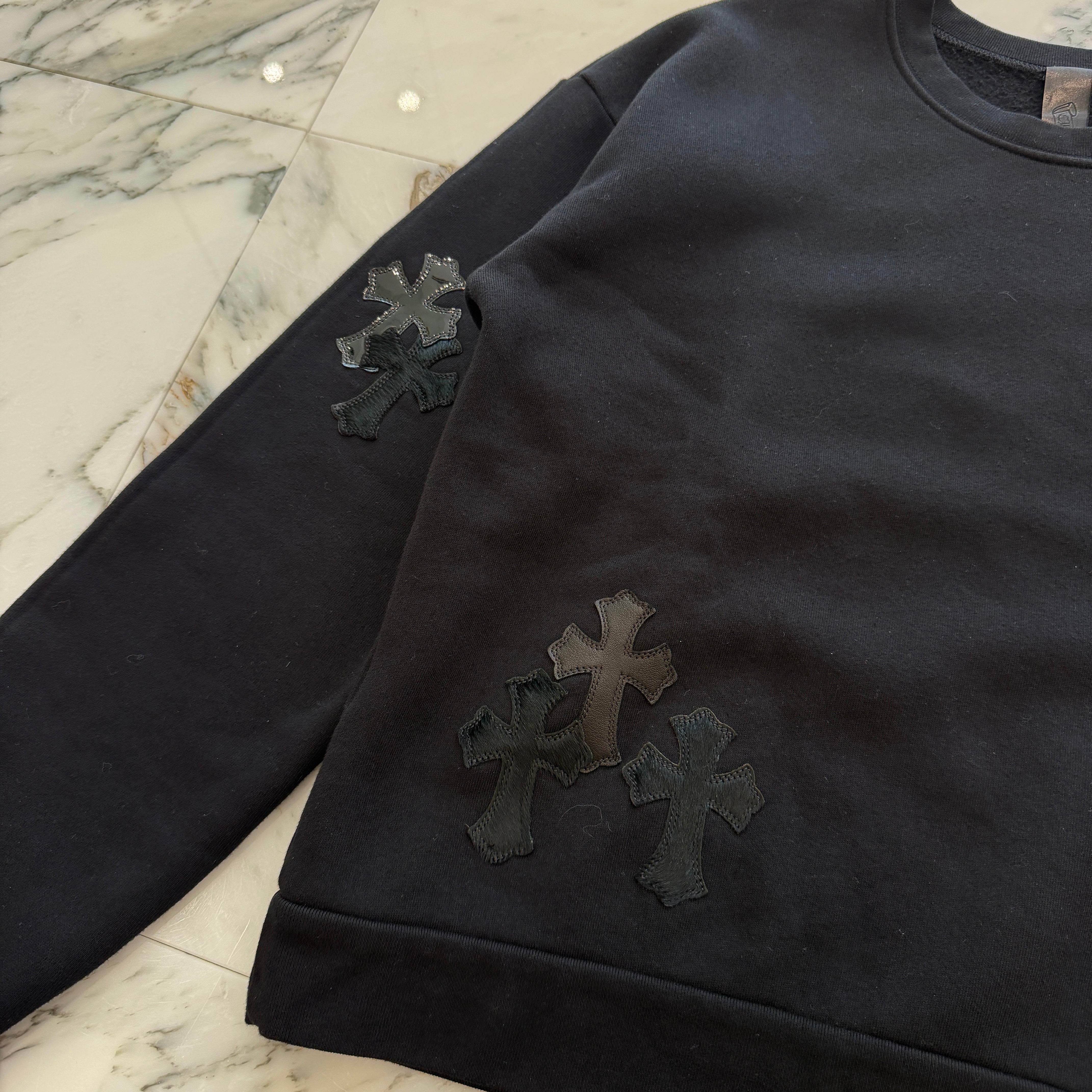 CHROME HEARTS Y NOT Multi Leather Cross Patch Sweatshirt Size M クロムハーツ ワイノット マルチレザークロスパッチ スウェットシャツ サイズM