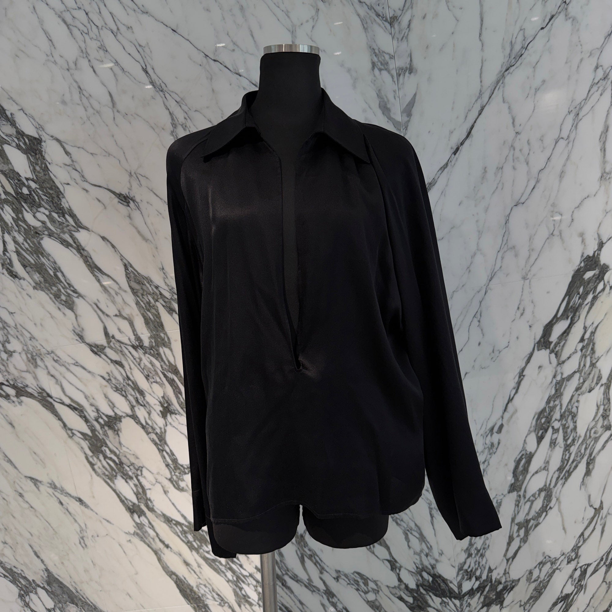 SAINT LAURENT PARIS 2022SS Valuze Silk Pullover Long Sleeve Shirt