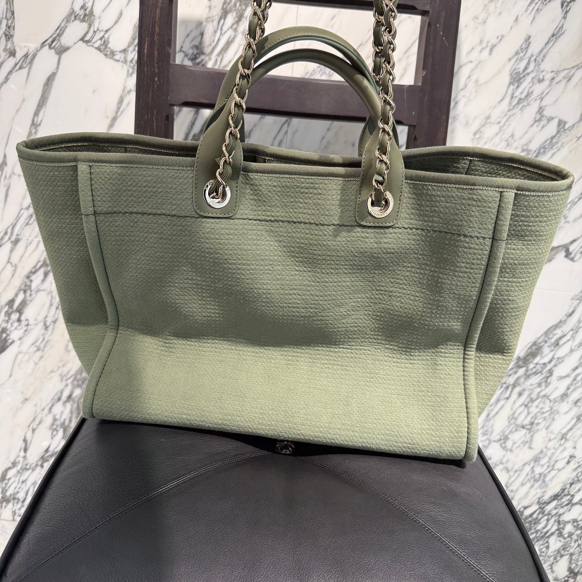 CHANEL COCO Mark Deauville Tote Bag Large シャネル ココマーク ドーヴィル トートバッグ ラージ